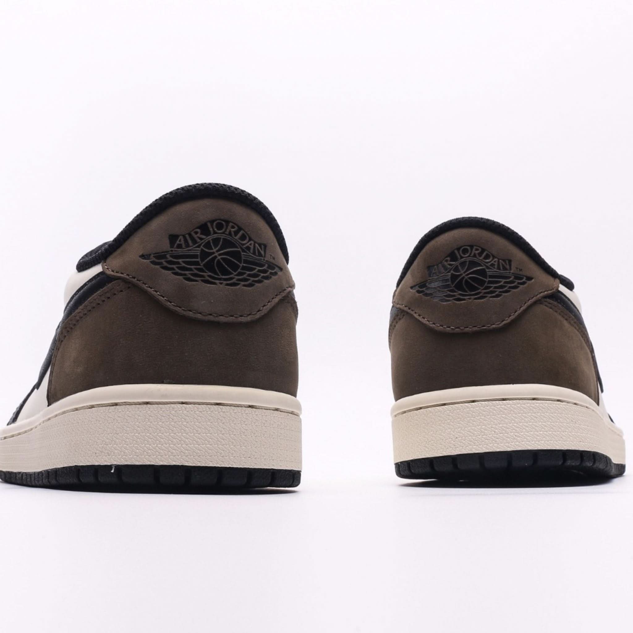 Air Jordan 1 Low Mocha