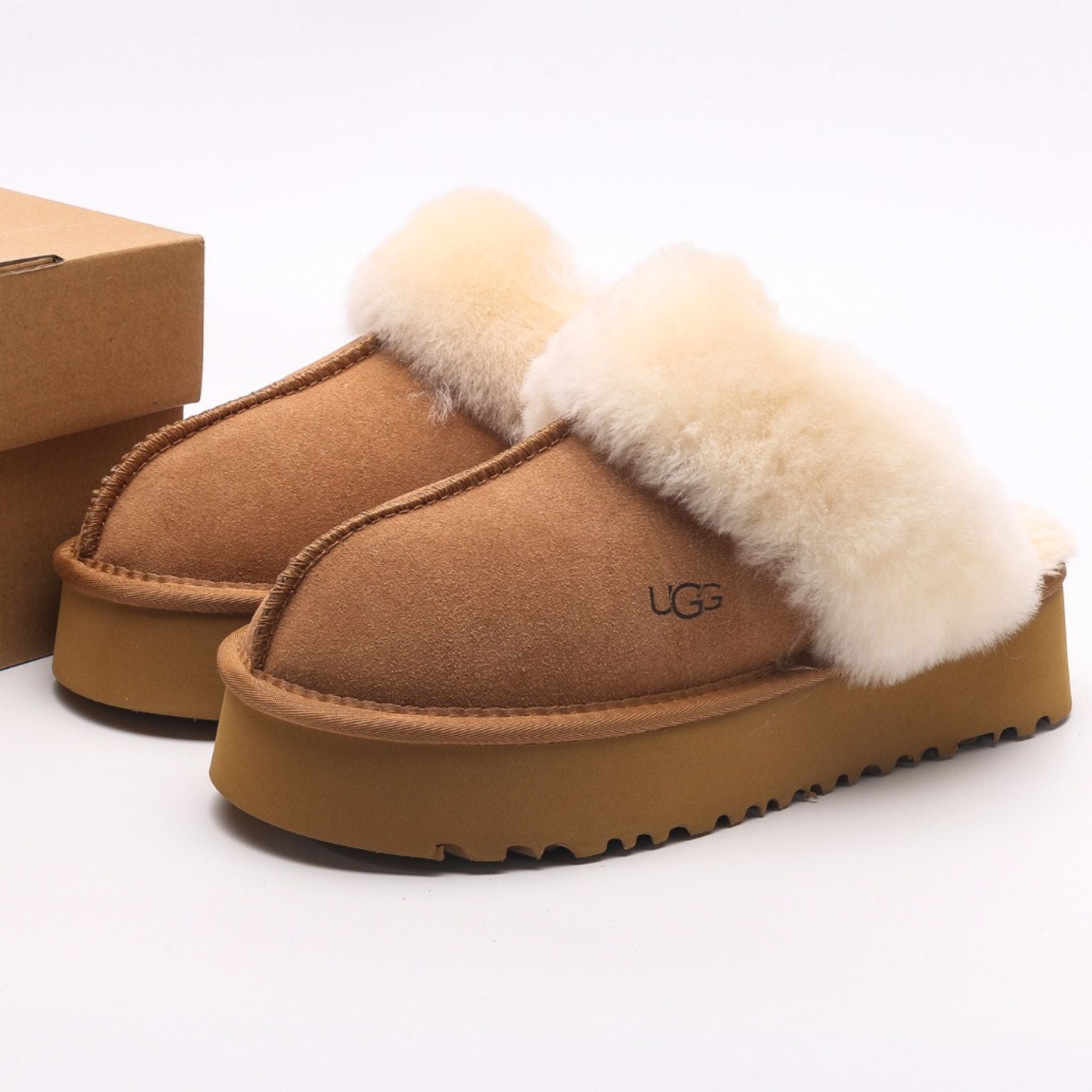 UGG Dısquetta Platform Chestnut