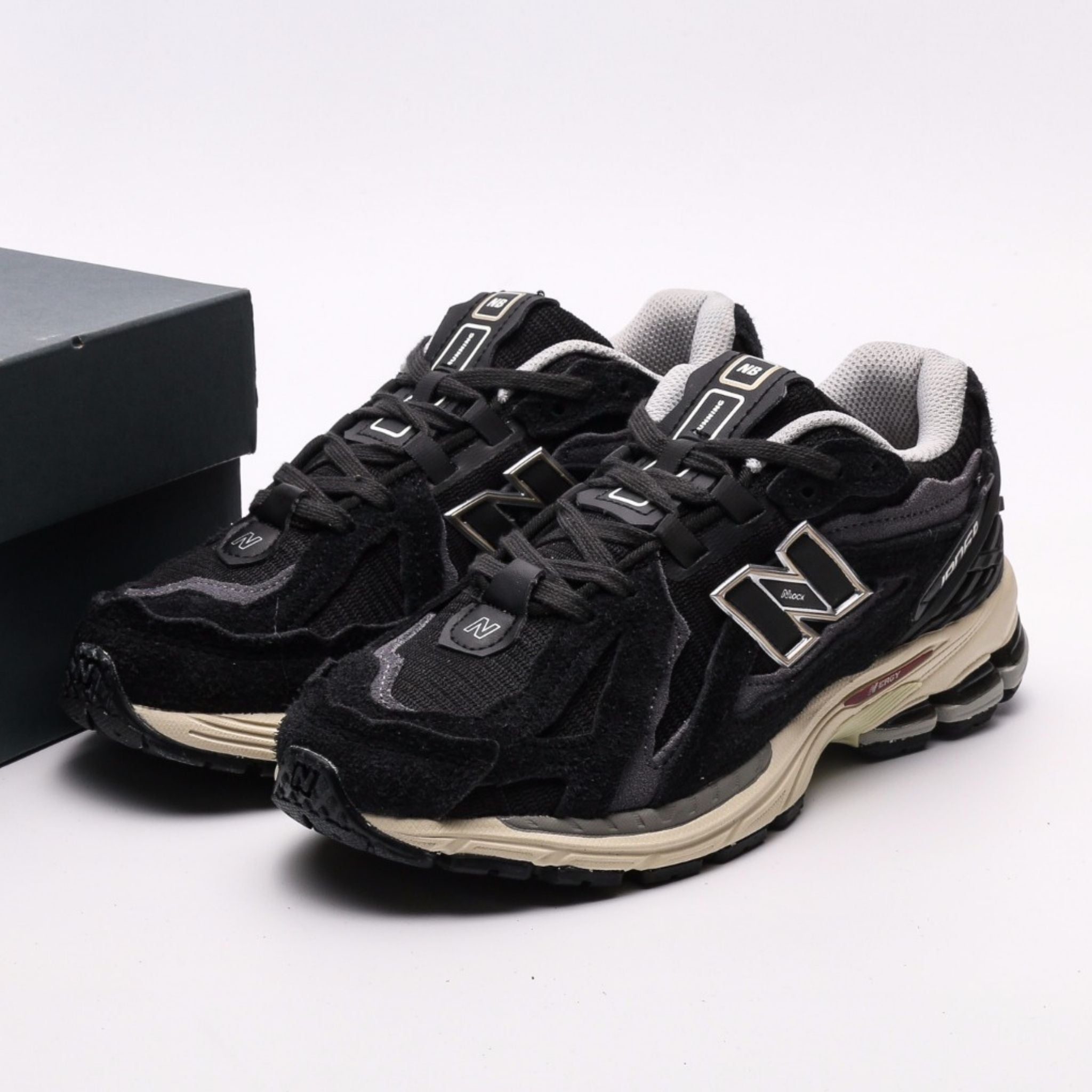 New Balance 1906 Protection Pack Black