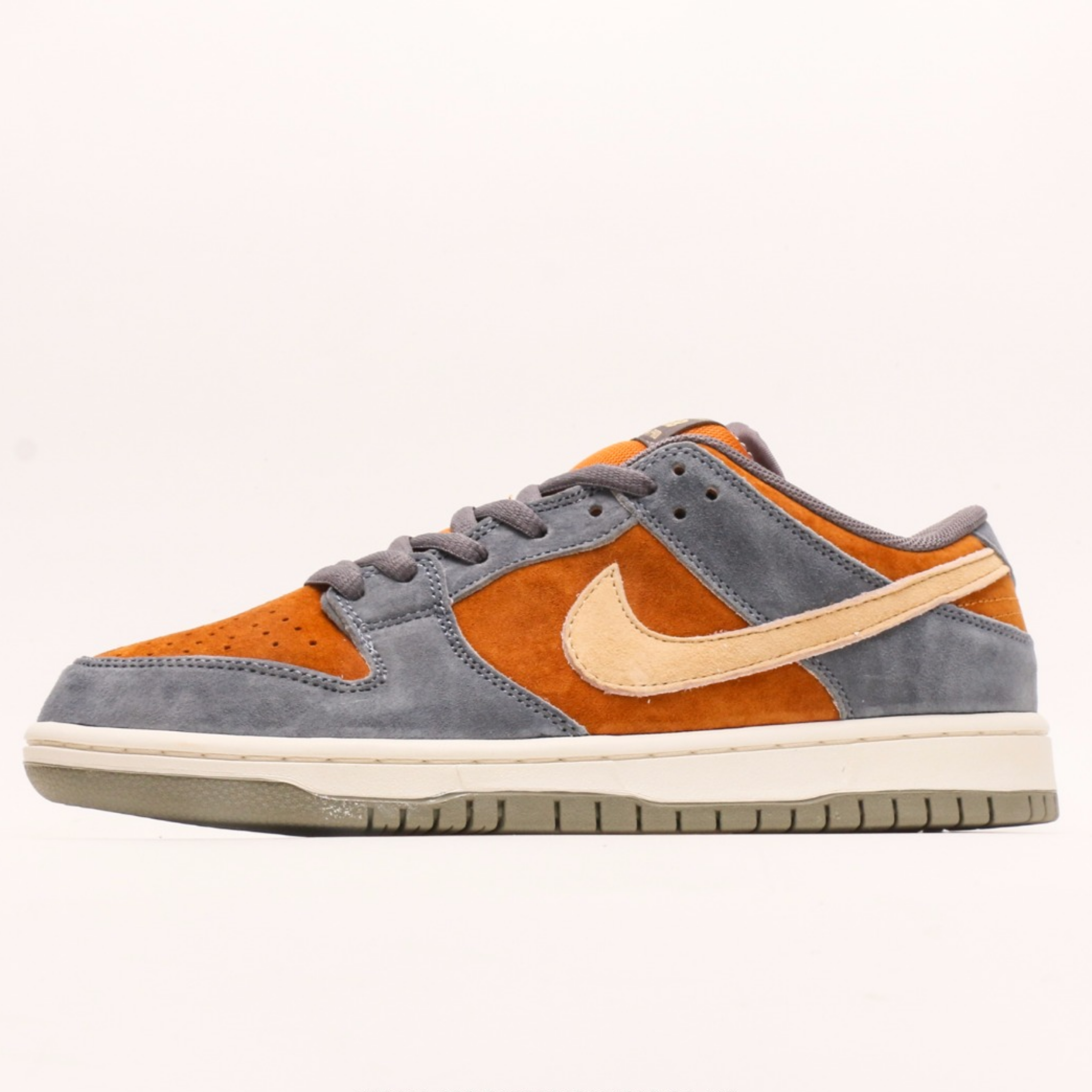 Nike Dunk Low 'Light Carbon Monarch'