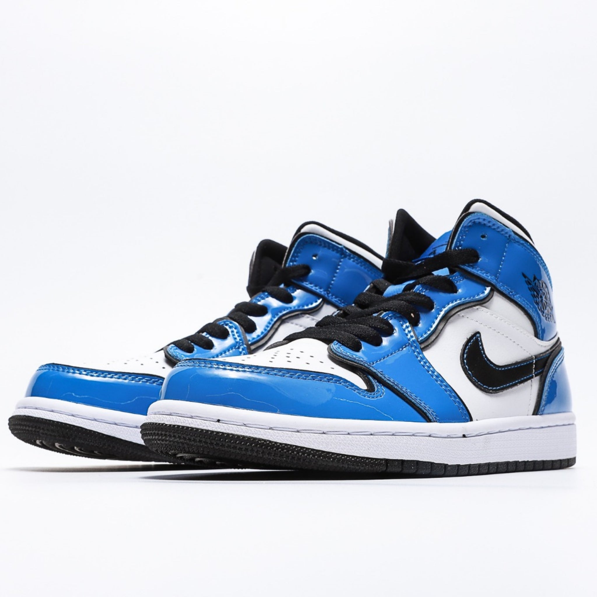 Nike Air Jordan 1 Mid Signal Blue