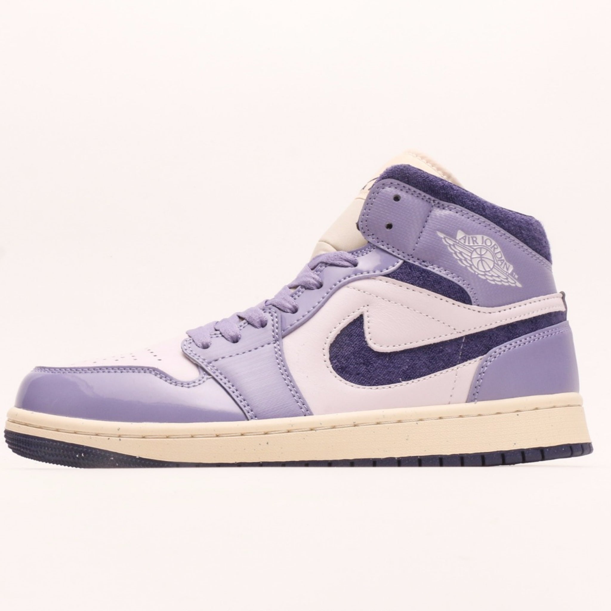 Air Jordan 1 Mid SE 'Light Purple'