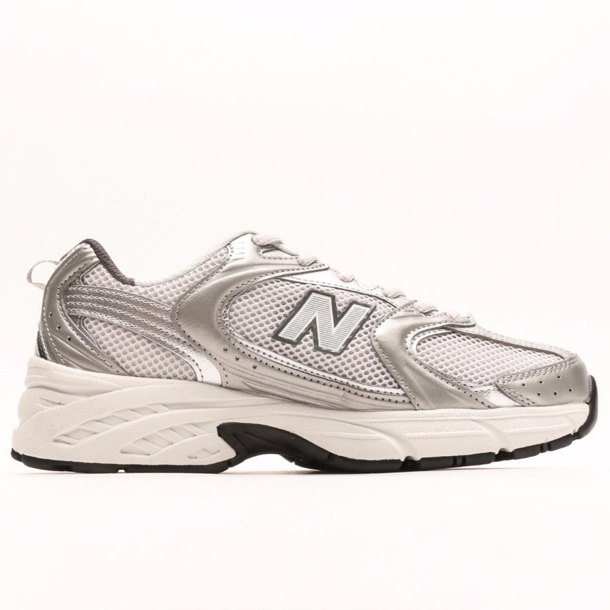 New Balance 530 "Metallic Gray"