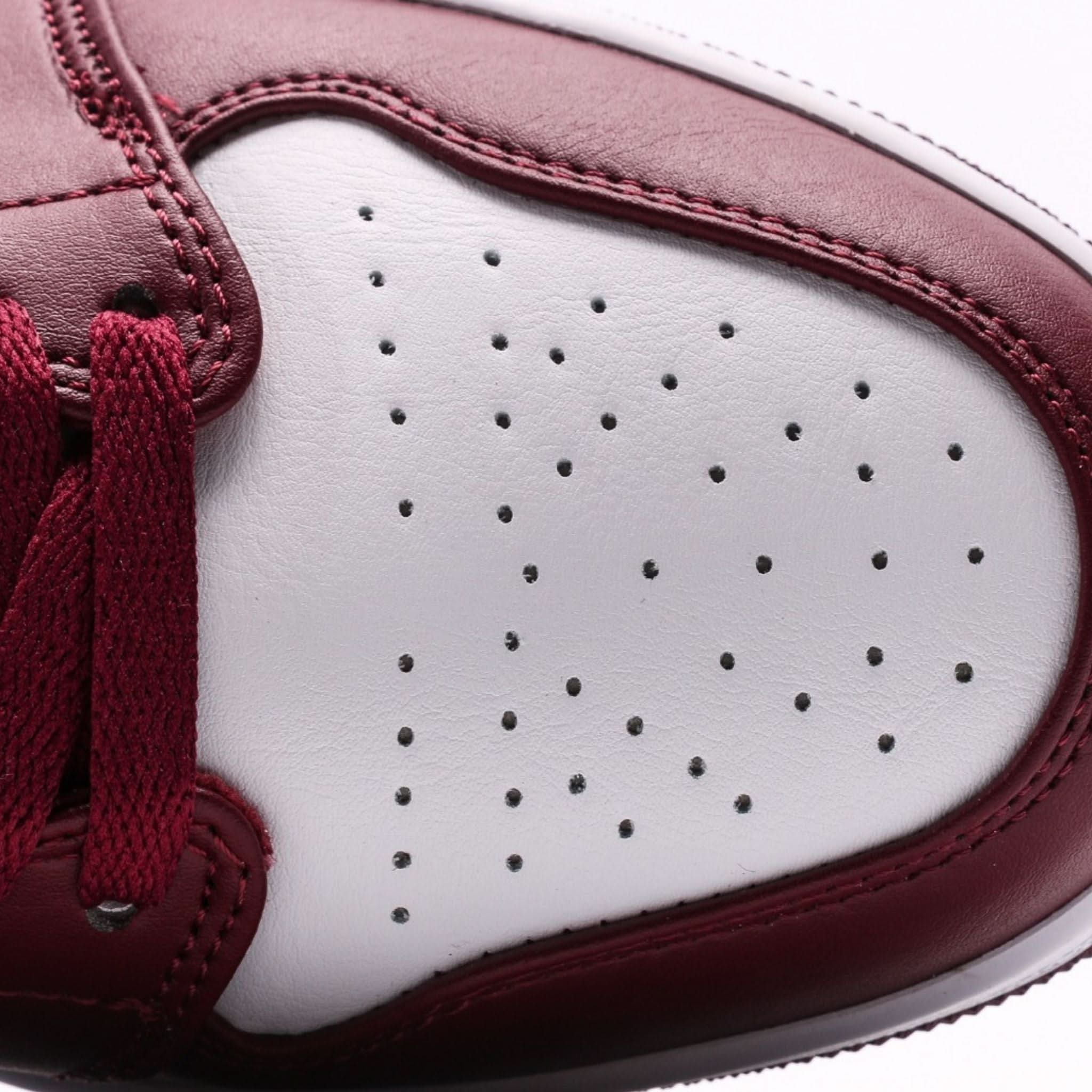 Air Jordan 1 Low 'Cherrywood Red-Grey Swoosh'