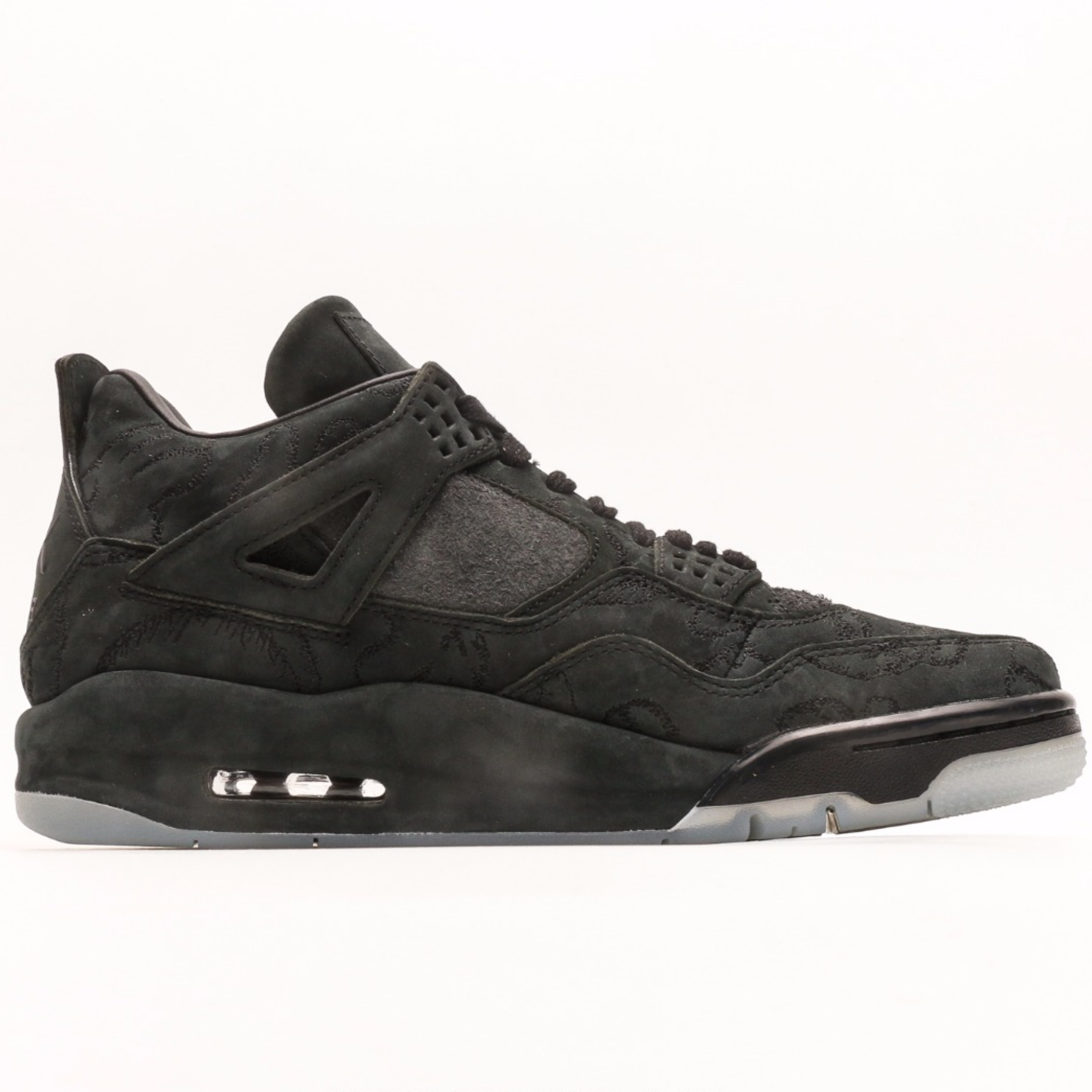 Air Jordan 4 X Kaws