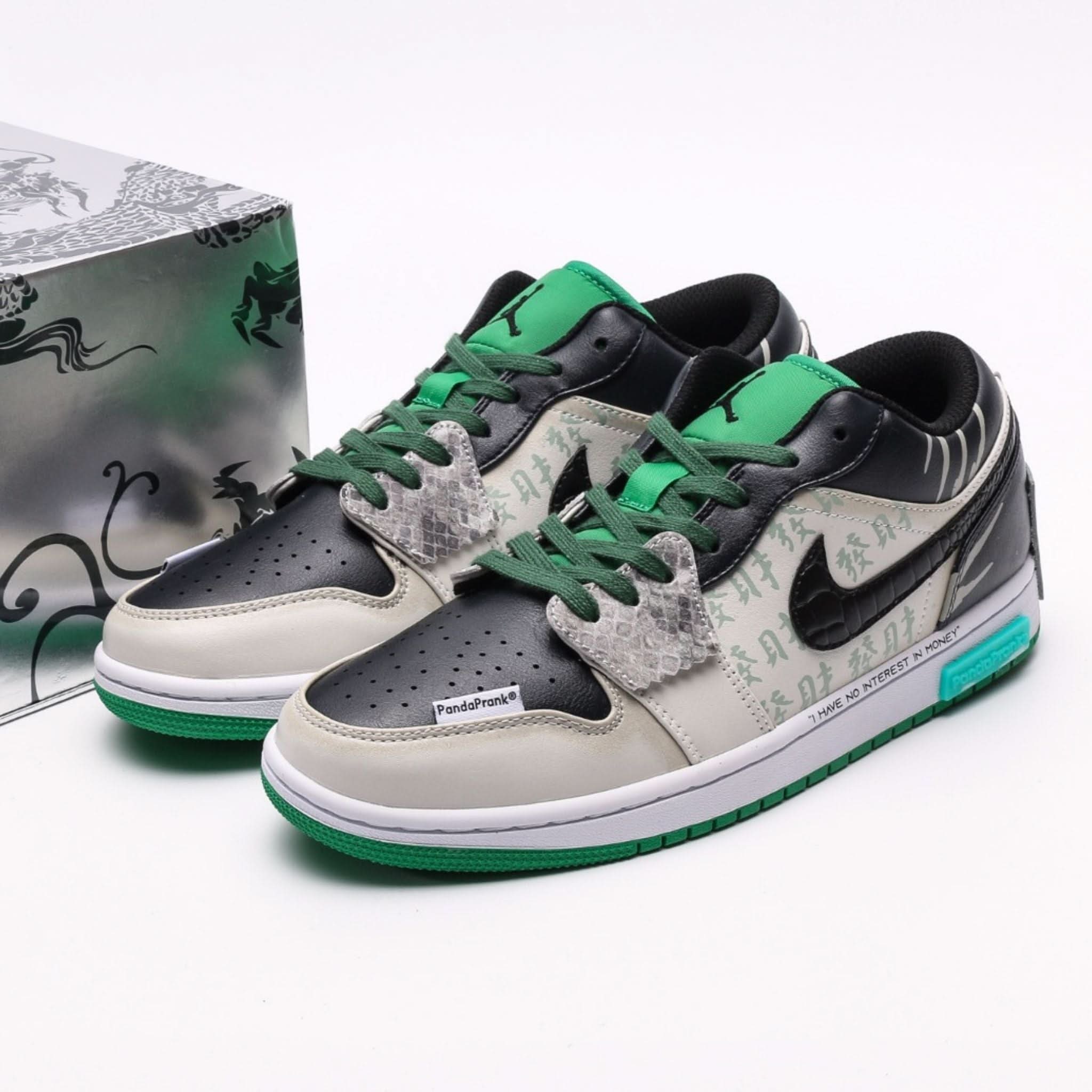 Air Jordan 1 Low GS'Light Smoke GreyBlack'