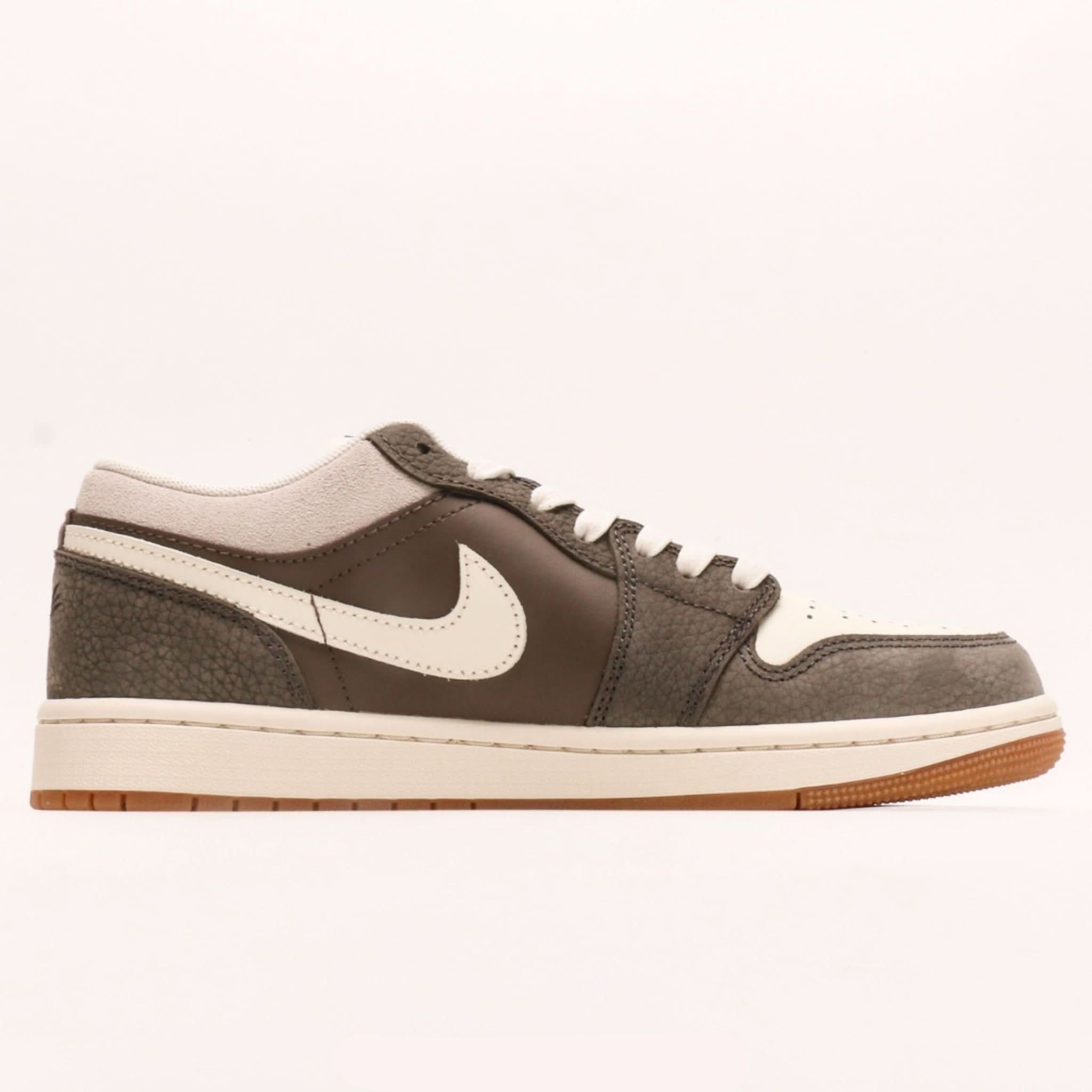 Air Jordan 1 Low SE 'SNKRS Day Korea Magpie 2023'