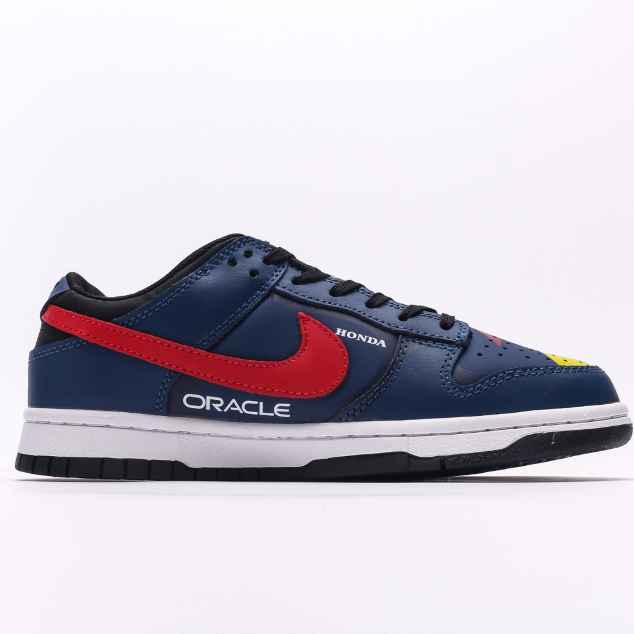 Nike Dunk Low “Max Verstappen”