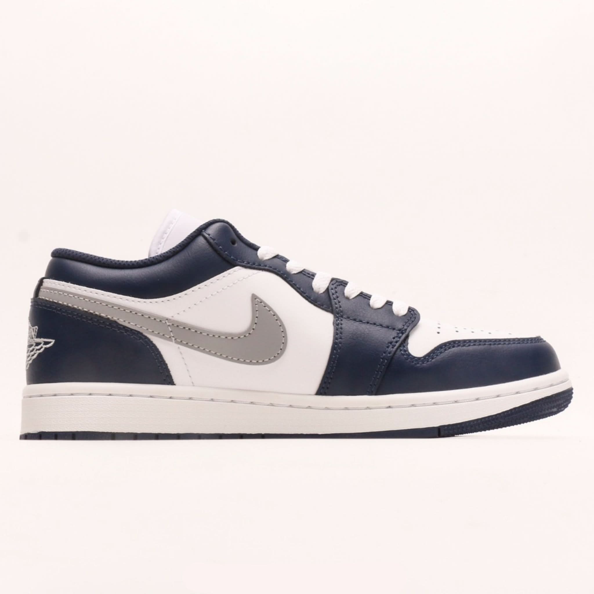 Air Jordan 1 Low SE Midnight Navy