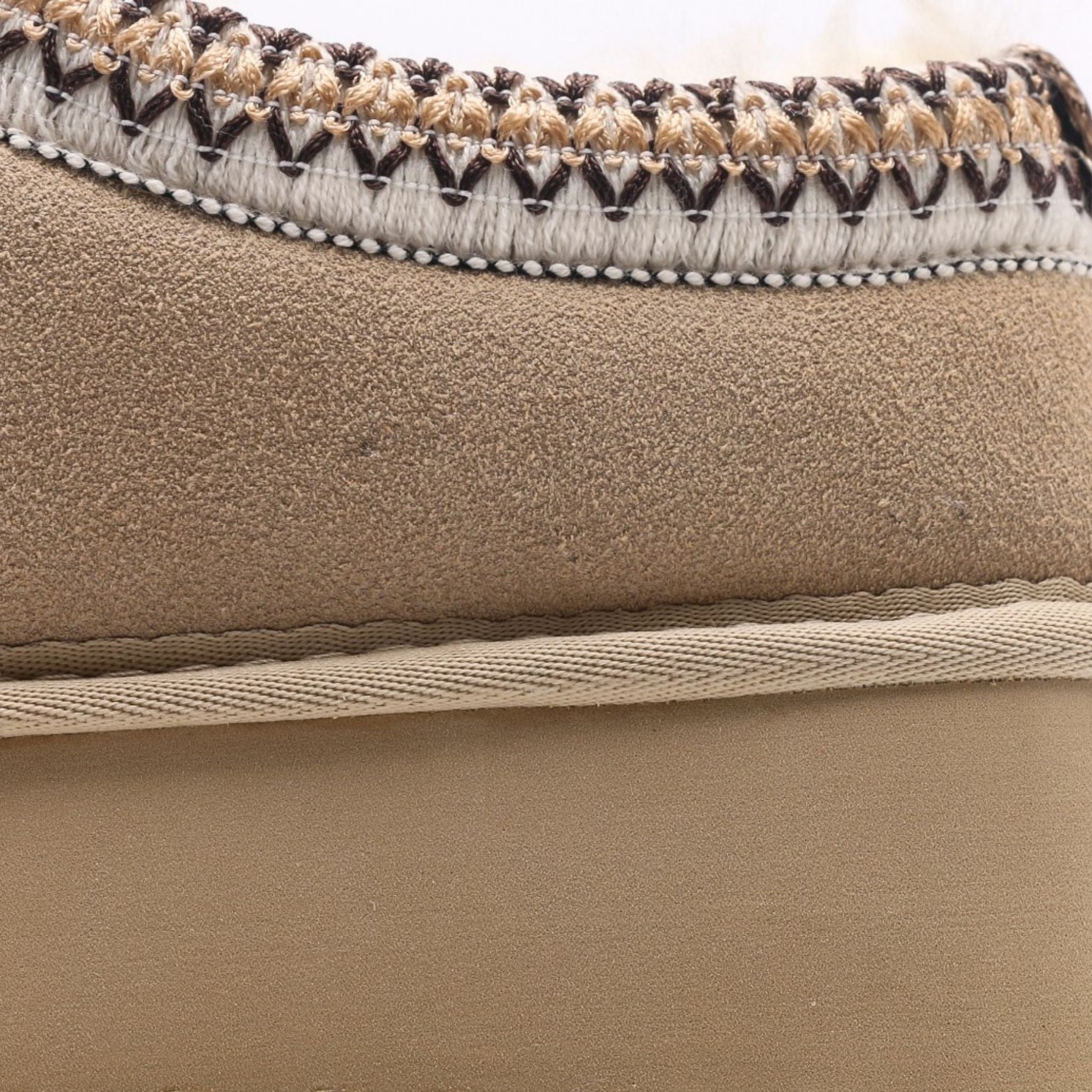 UGG-5877 Beige