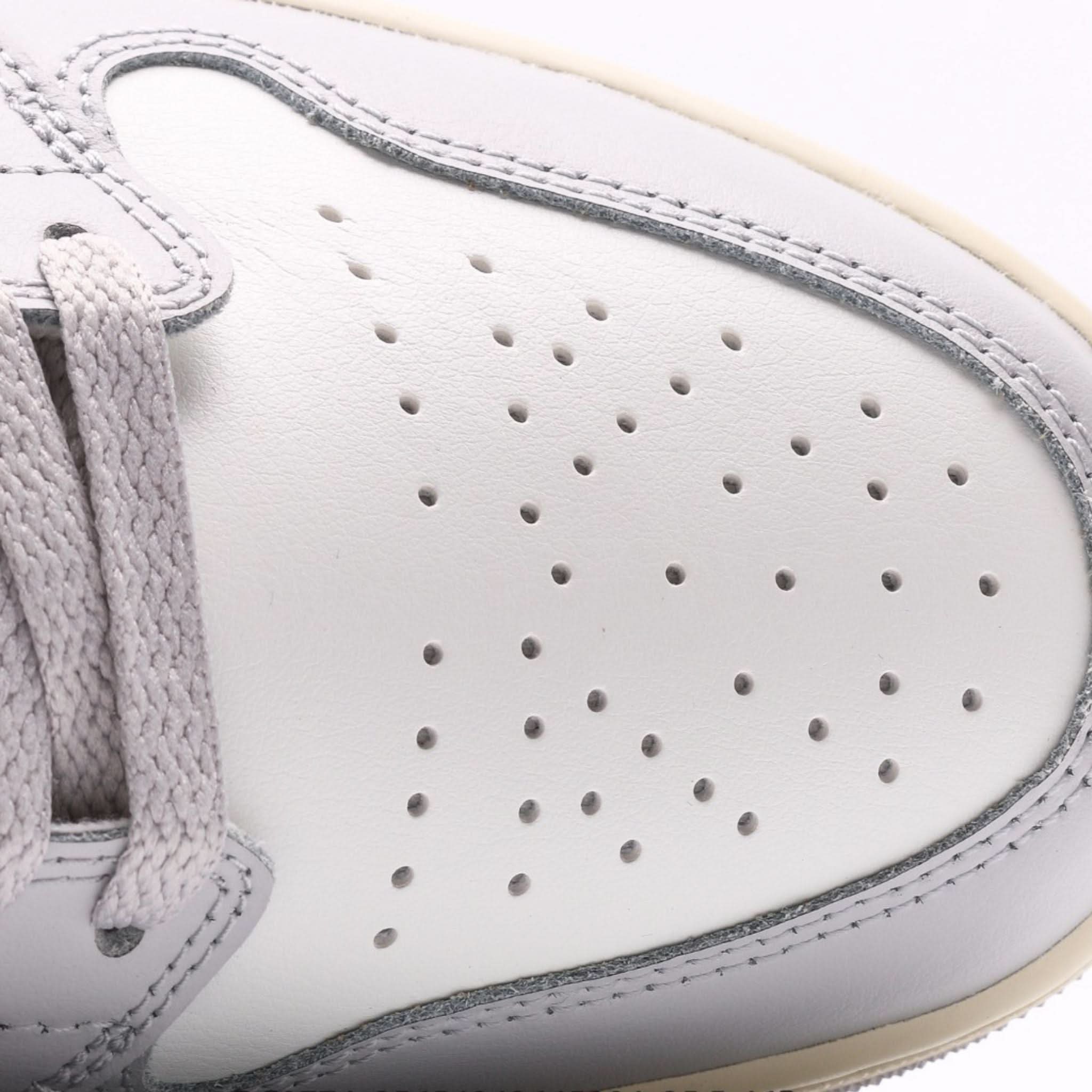 Air Jordan 1 Low Aluminum