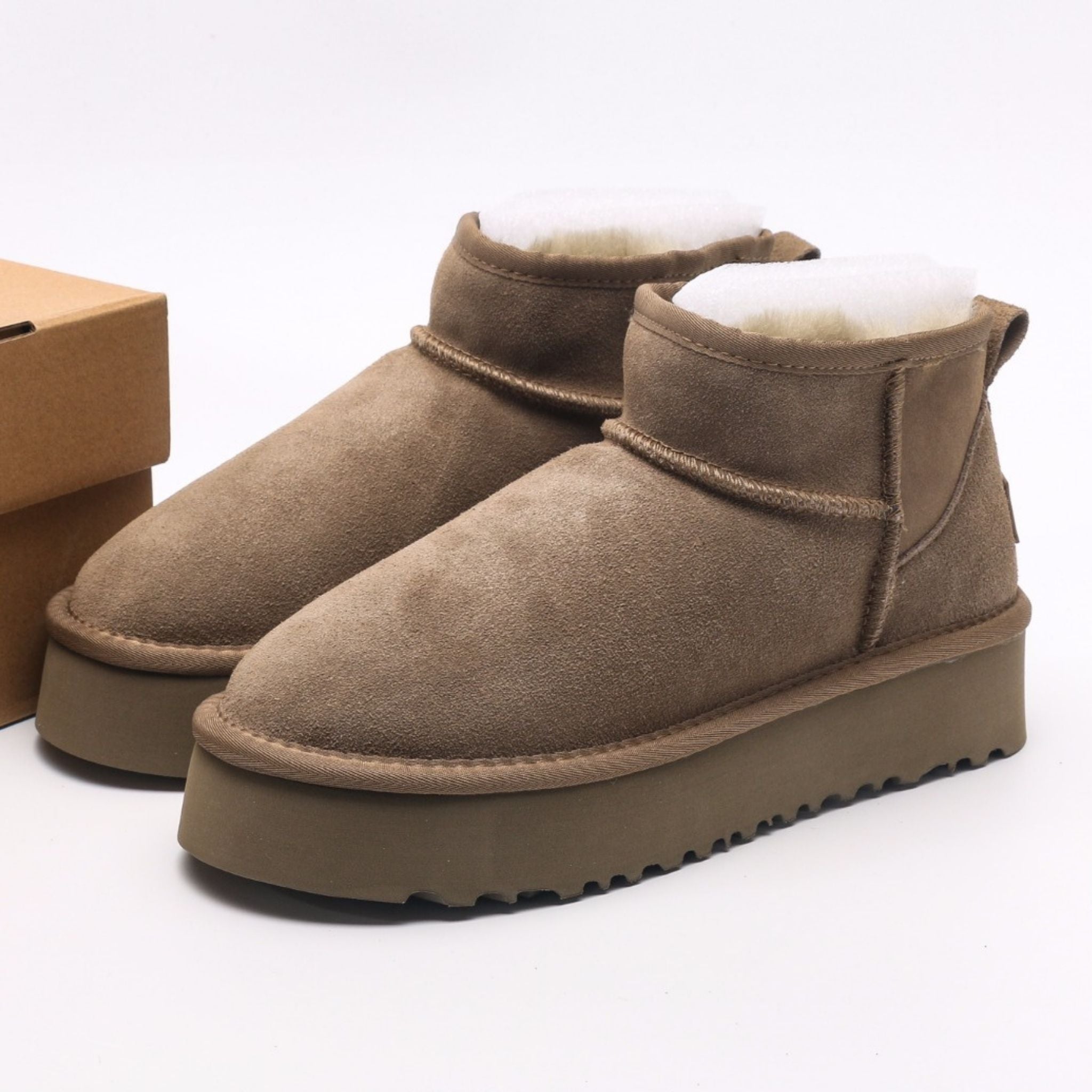 UGG Sneaker Platform Dark Beige