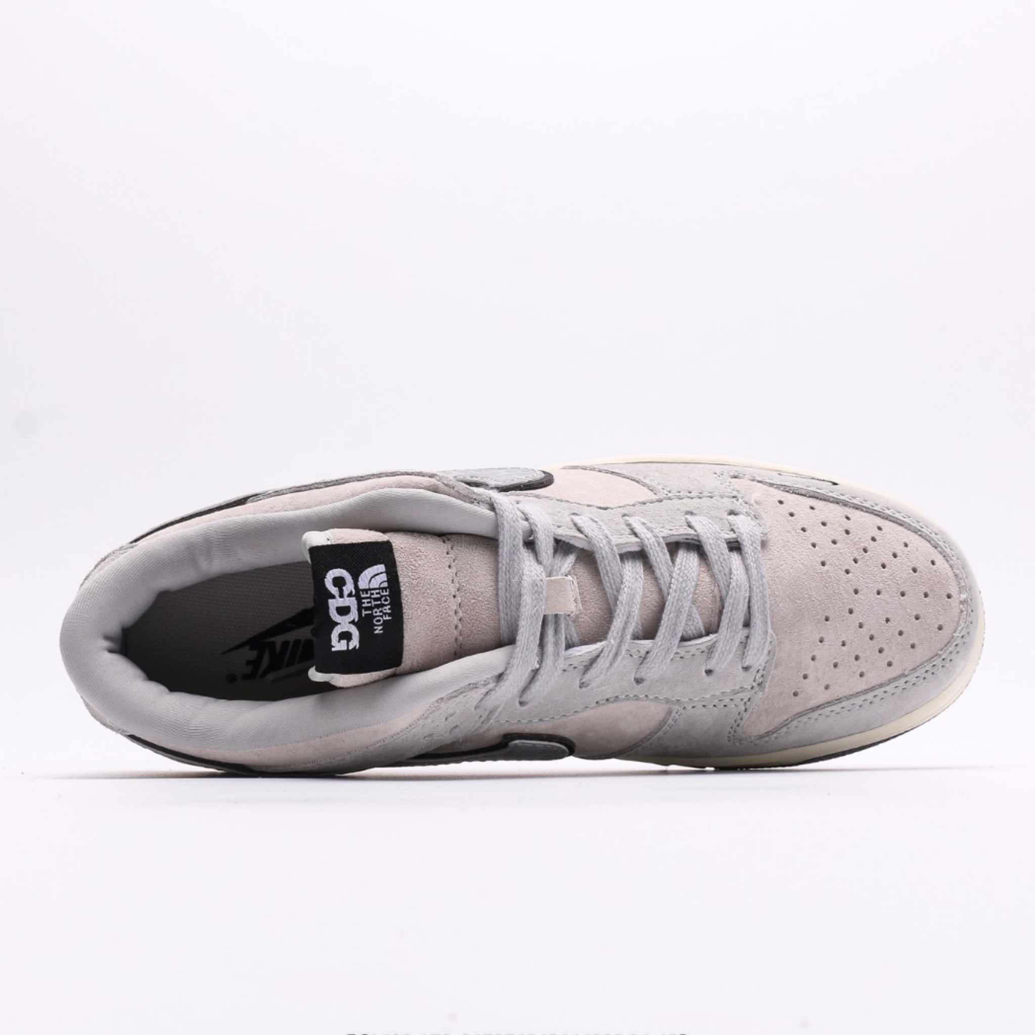 Nike Dunk Low X The North Face "Gray White"