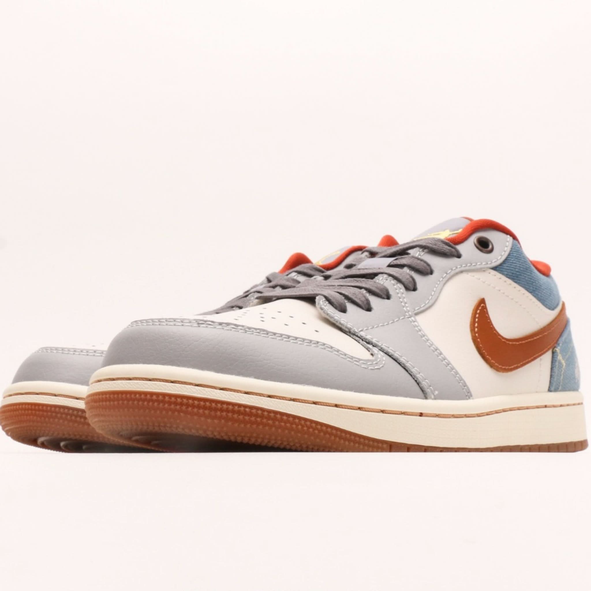 Air Jordan 1 Low SE "Phantom/Denim"