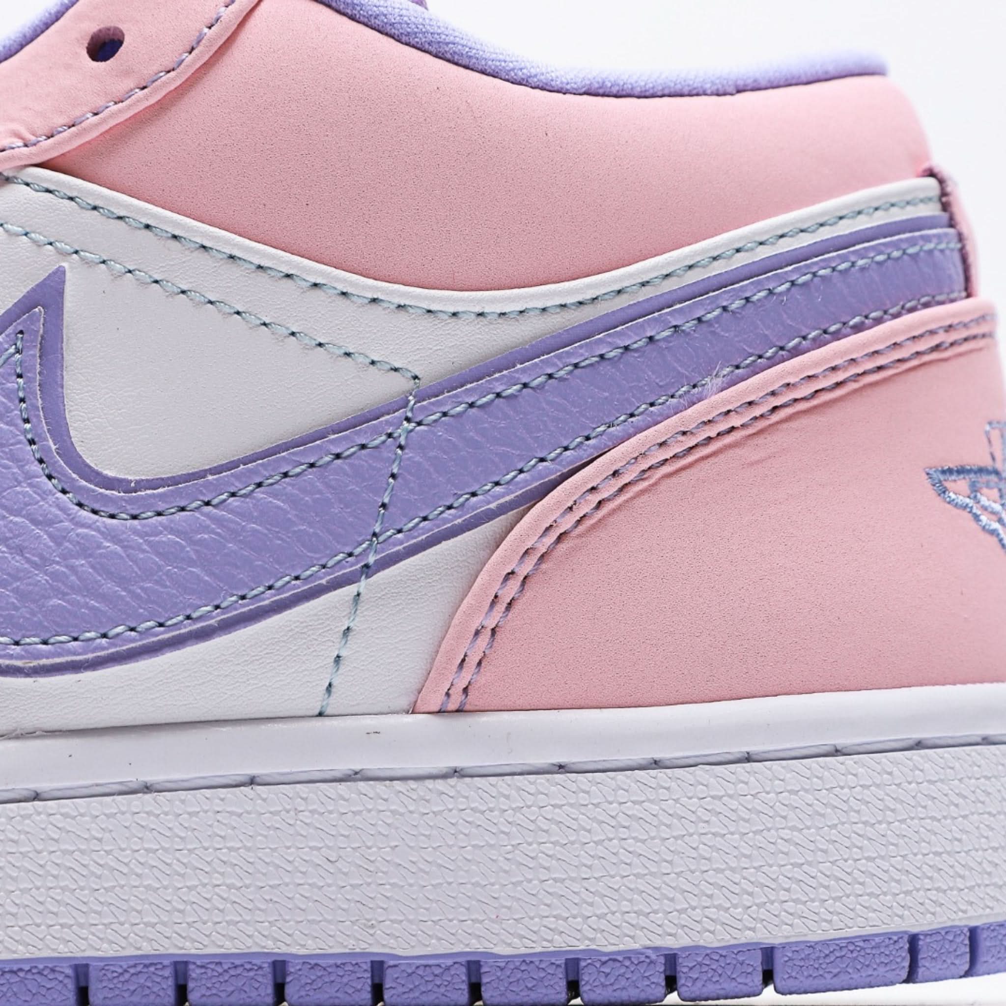 Nike Air Jordan 1 Low SE Arctic Punch