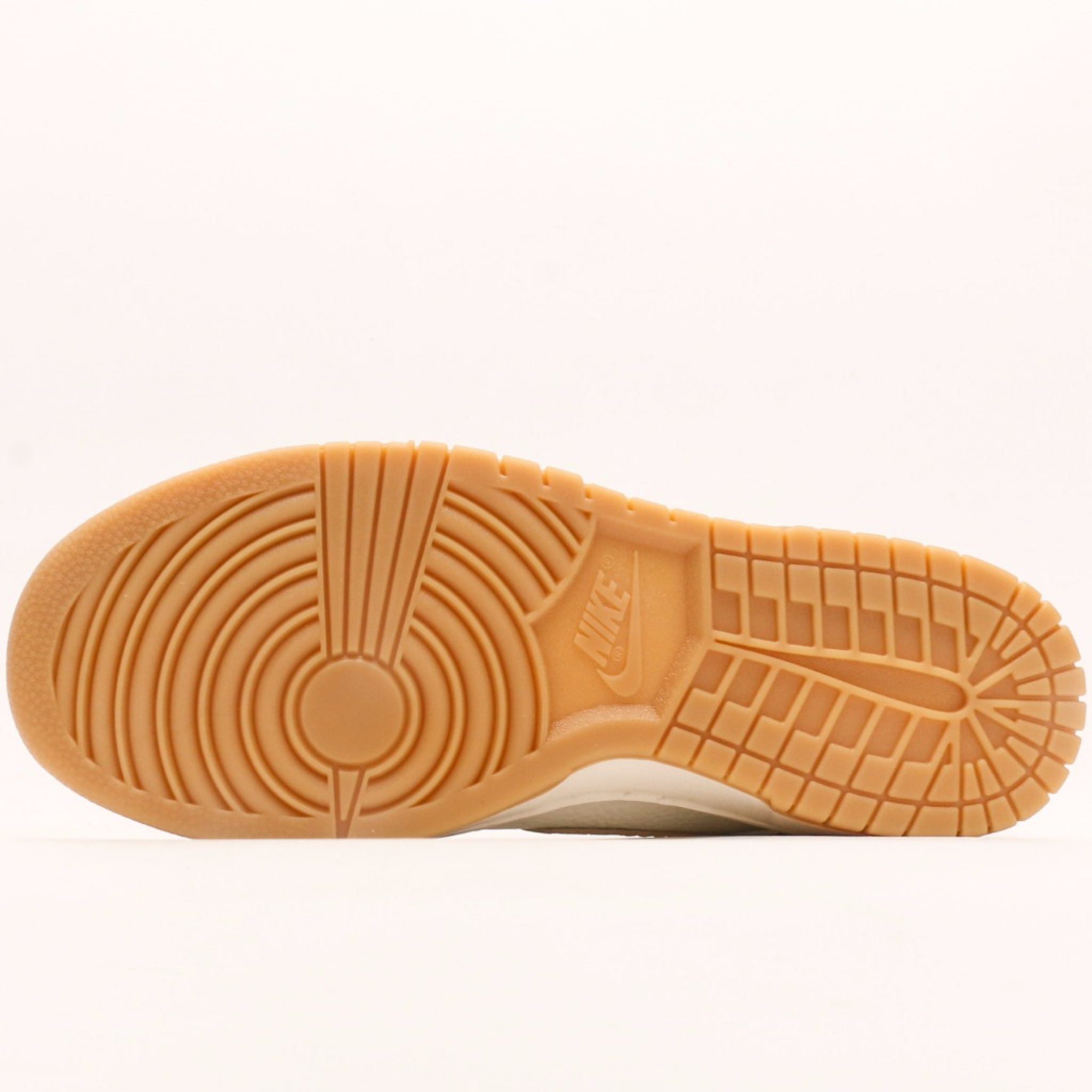 Nike Dunk Low "Gold"