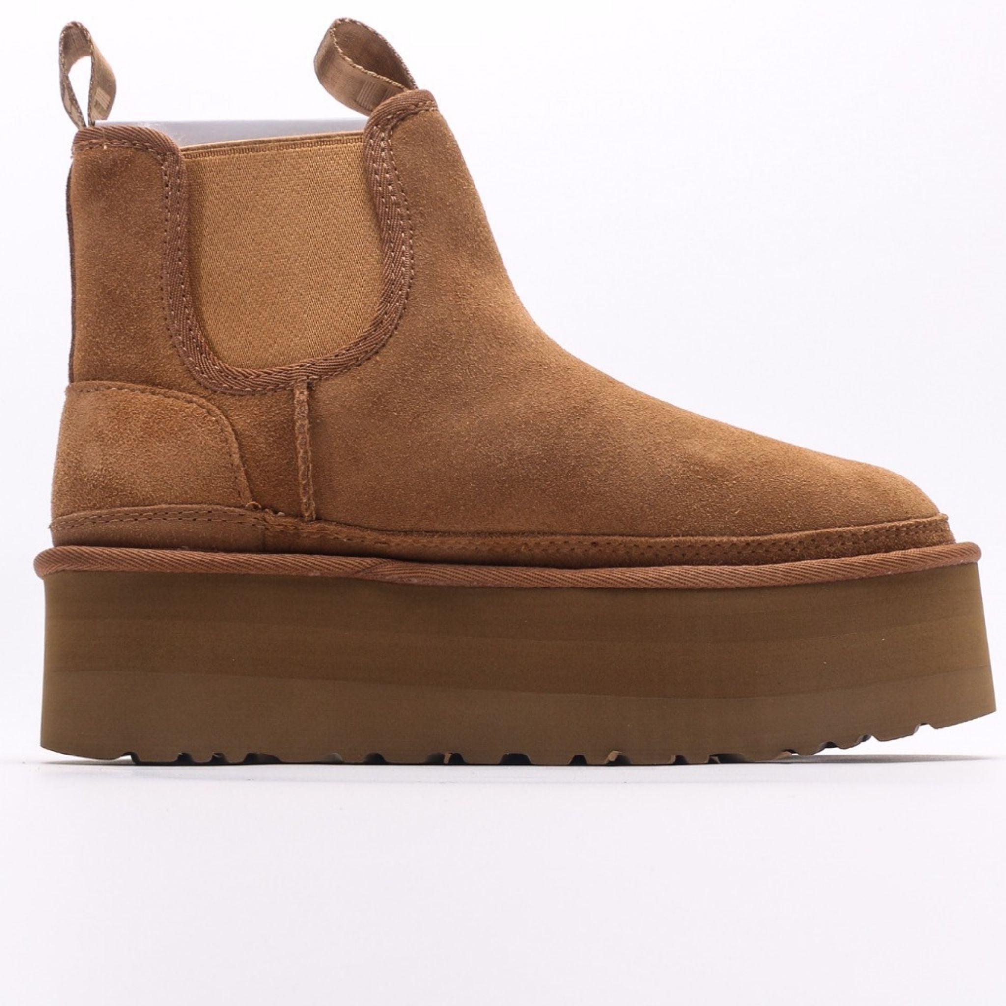 UGG-5877 Bootie Chestnut