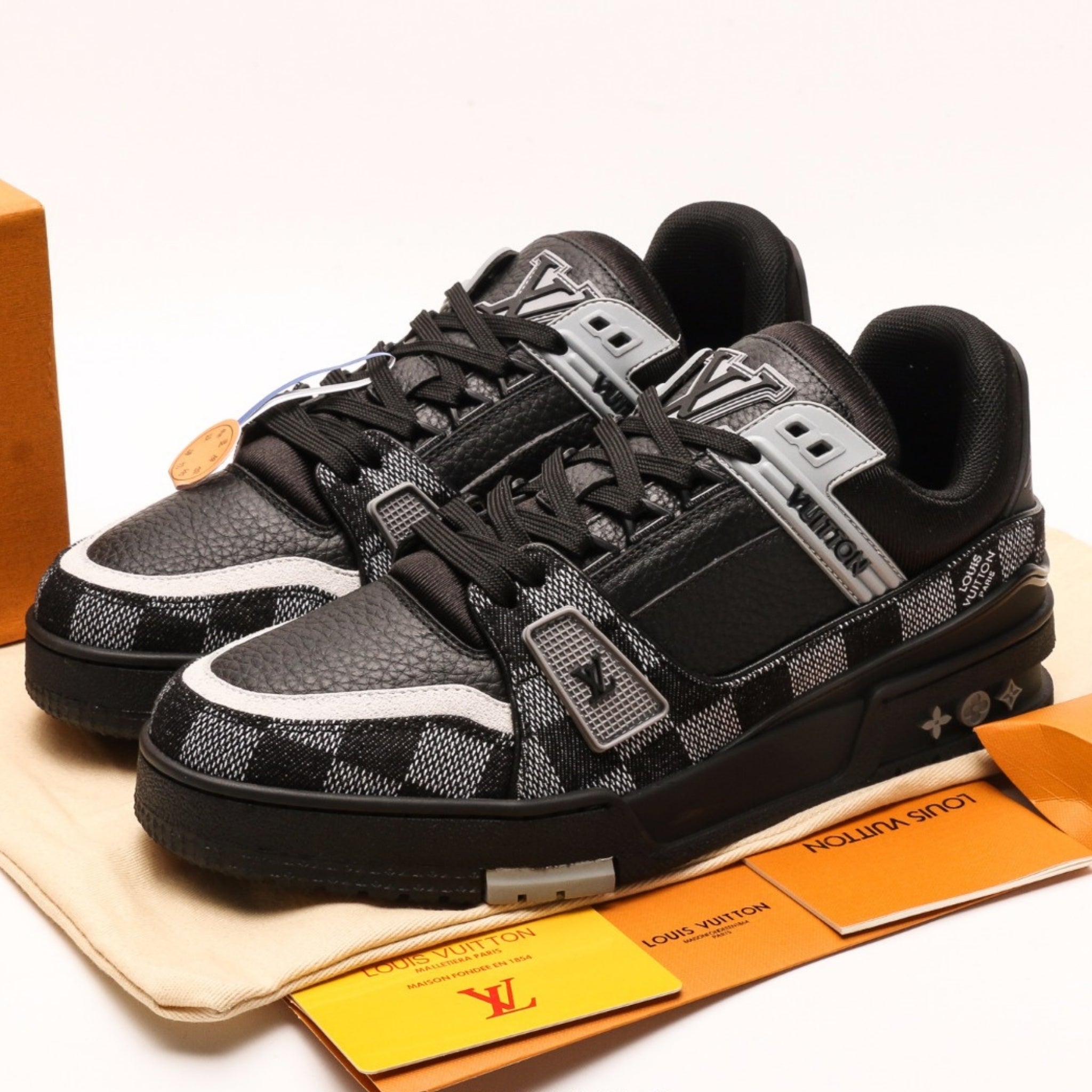 Louis Vuitton Trail Sneaker Low 'Denim Black'