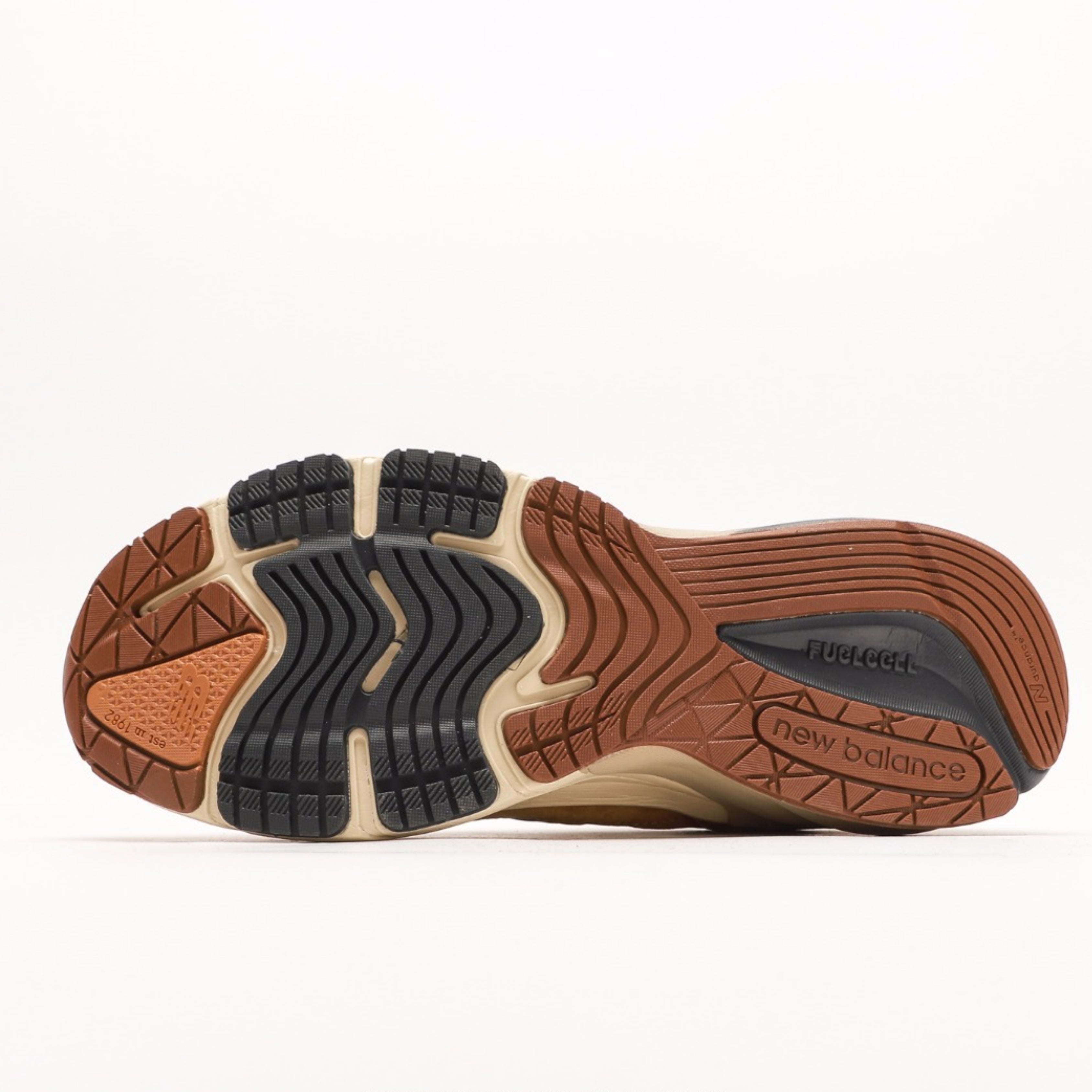 New Balance 990v6 "Carhartt - Sculpture Center"