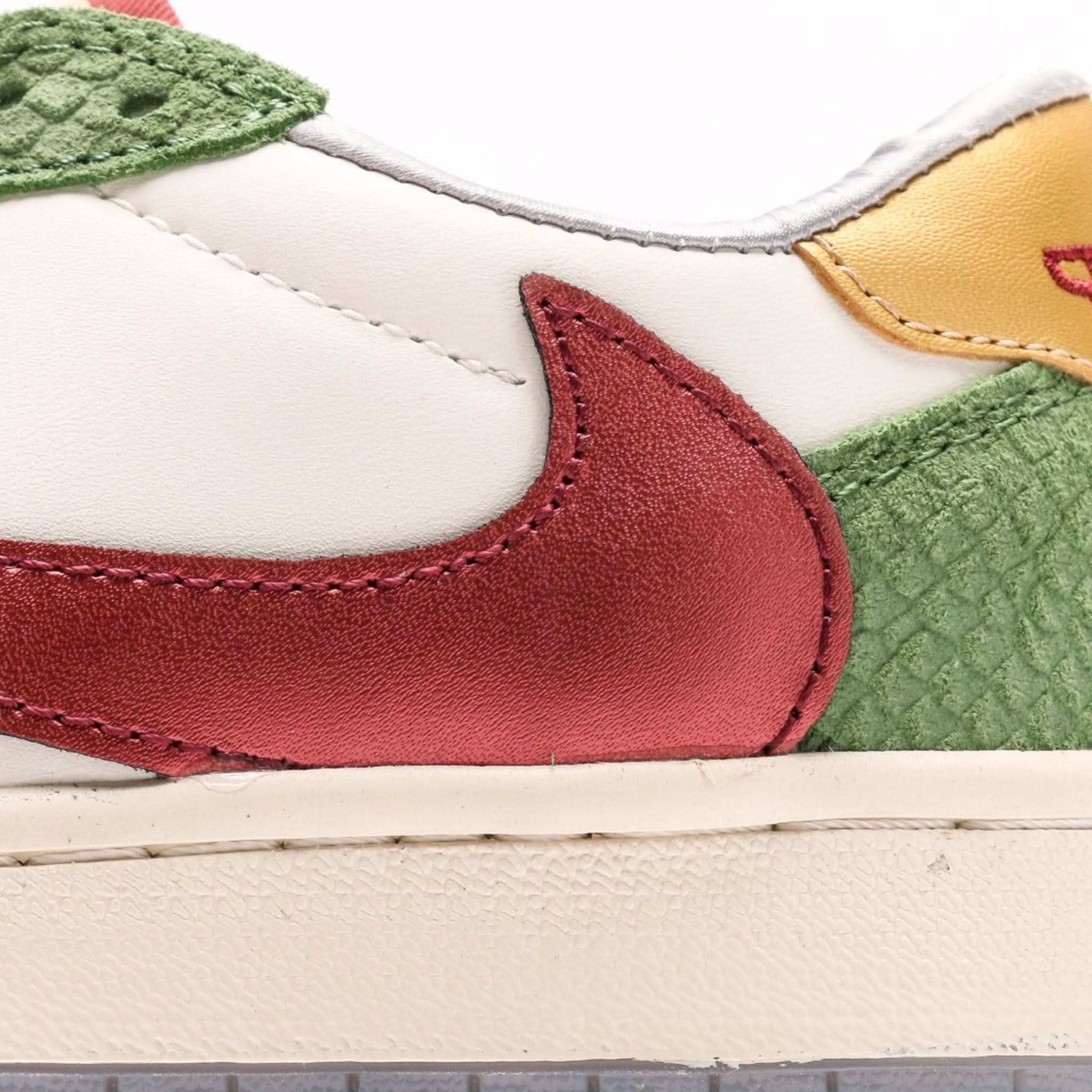 Nike Air Jordan 1 Retro Low OG Year of the Dragon