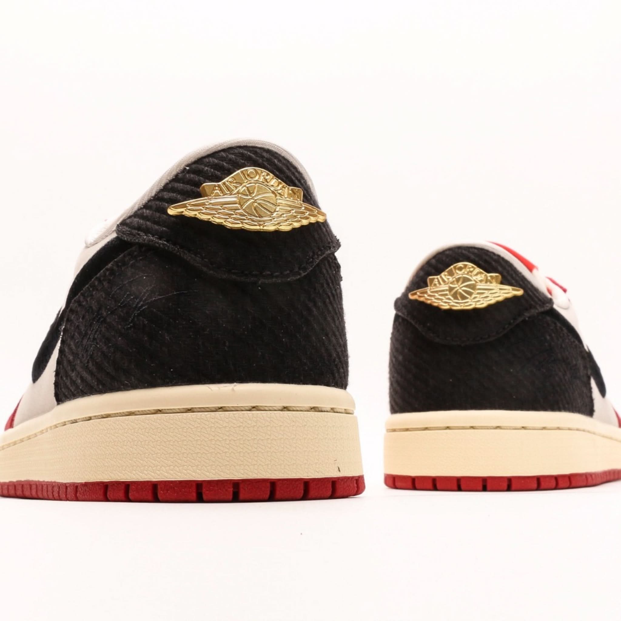 Nike Air Jordan 1 Retro Low OG Trophy Room Away