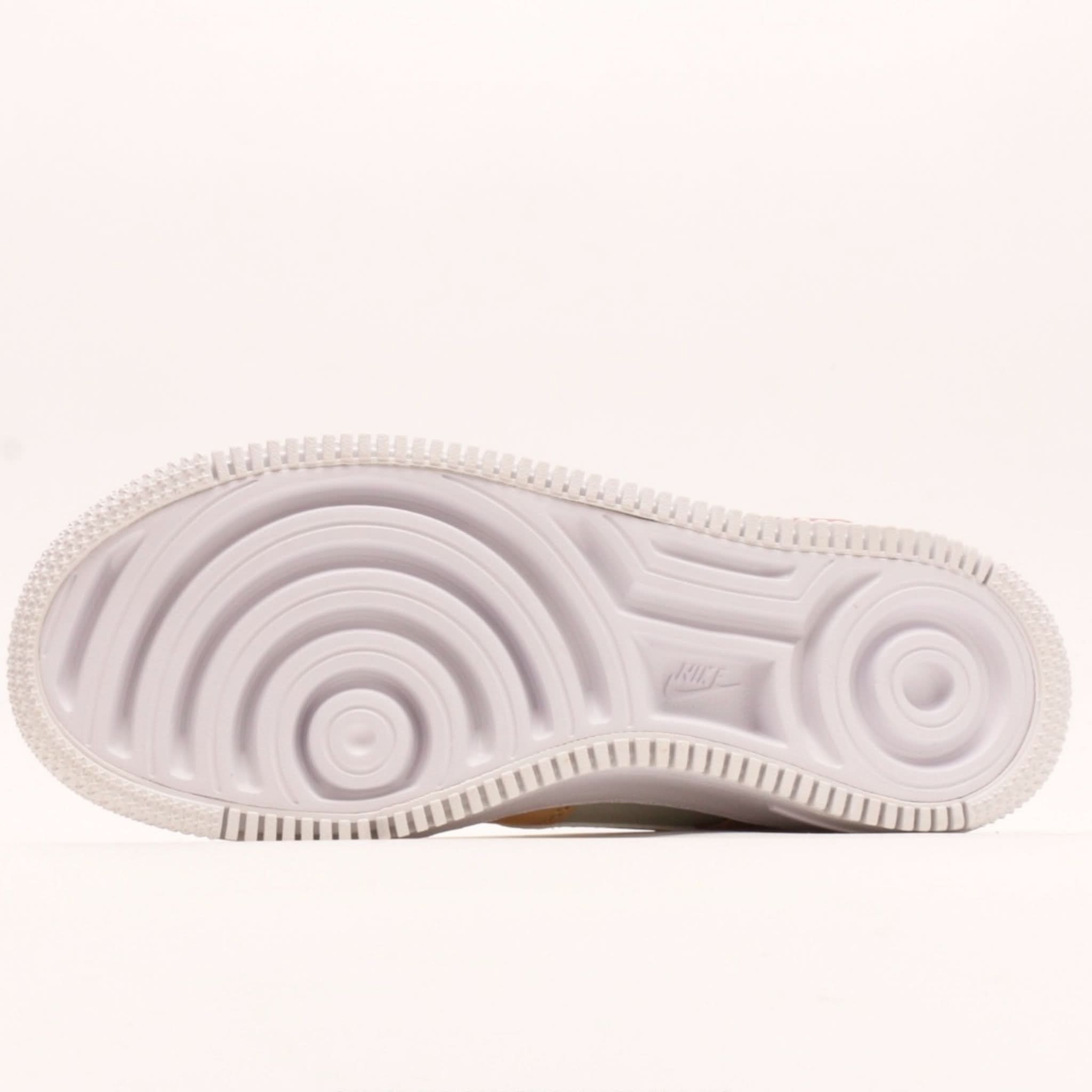 Nike Air Force 1 Shadow White Swoosh