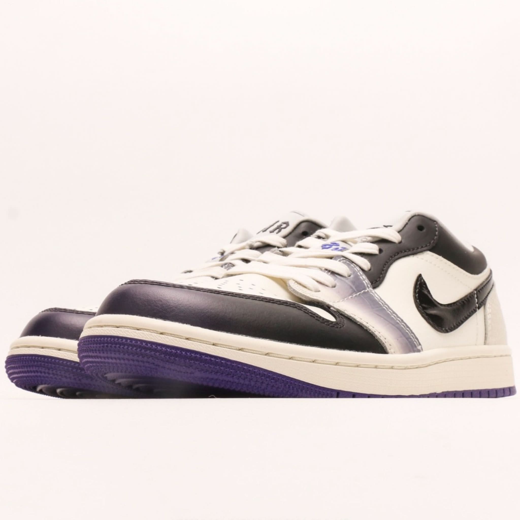 Air Jordan 1 Low SE "Punk Rock"