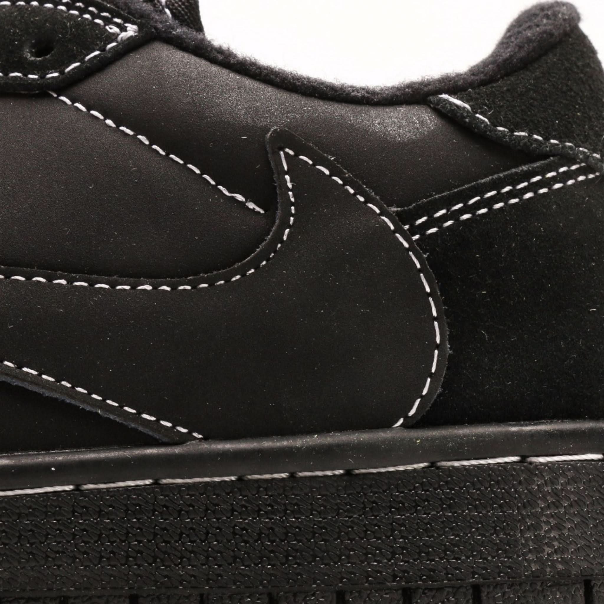 Travis Scott x Air Jordan 1 Black Phantom