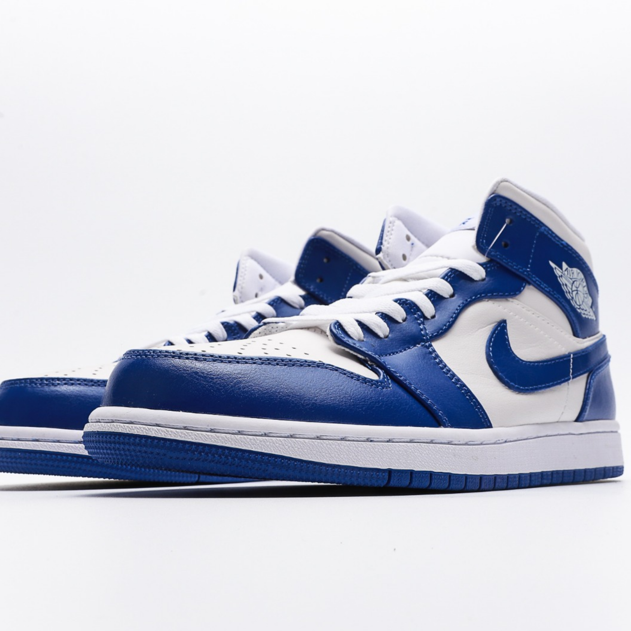 Wmns Air Jordan 1 Mid 'Blue-White'