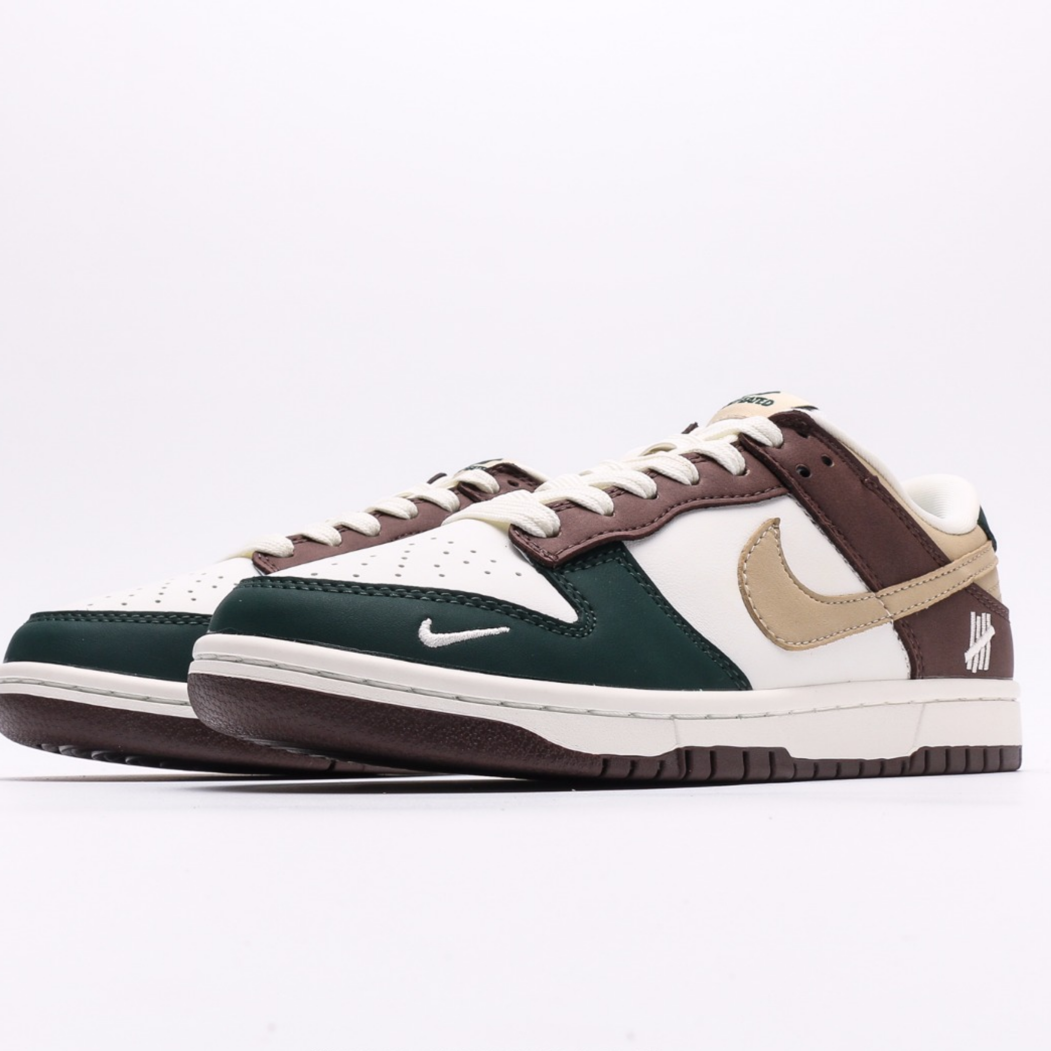 Nike Dunk Low Retro "Brown Green"
