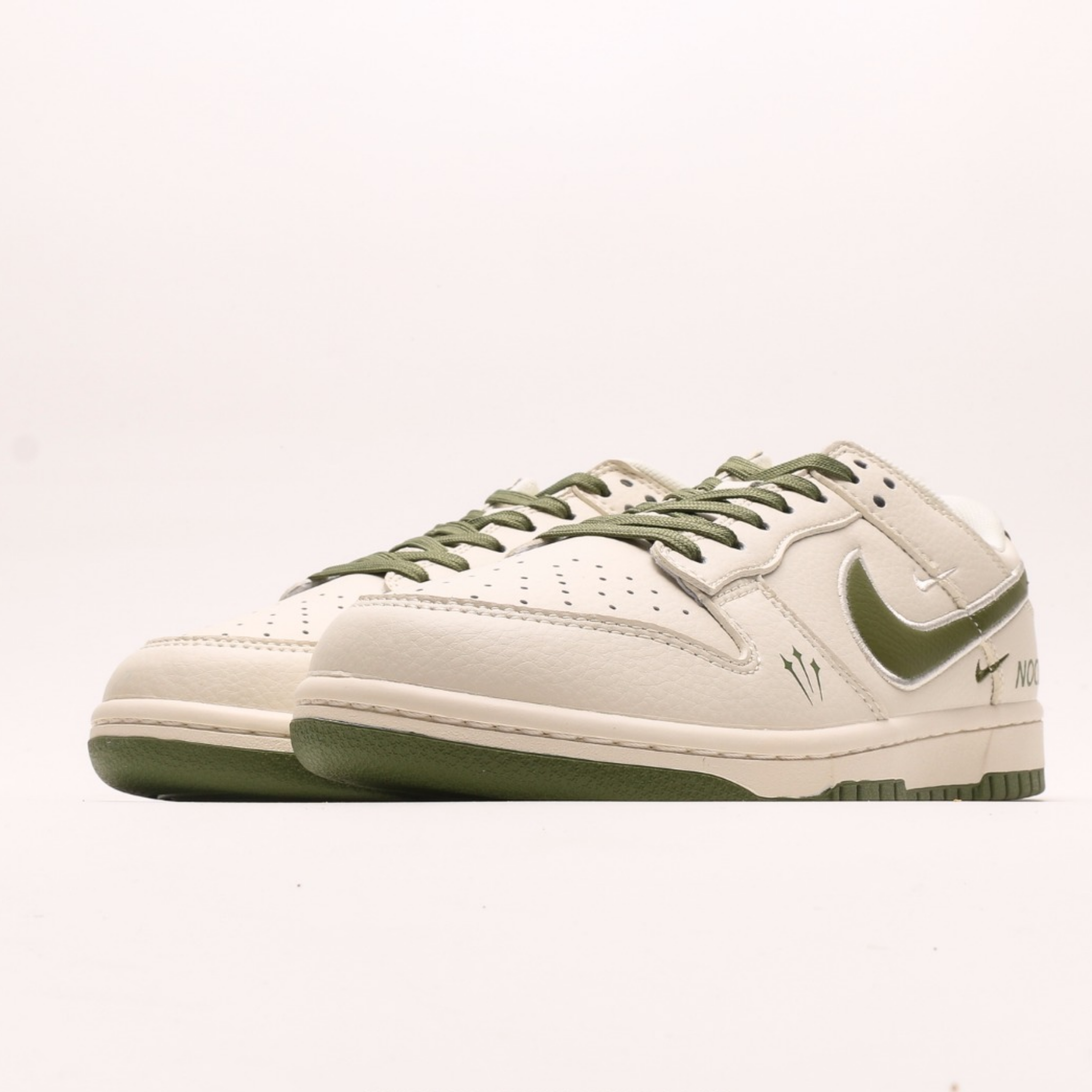 Nike SB Dunk Low NOCTA "Green White"