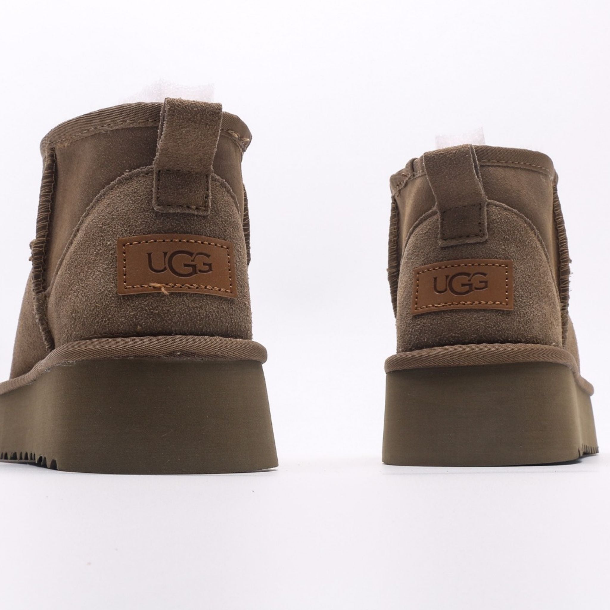 UGG Sneaker Platform Dark Beige