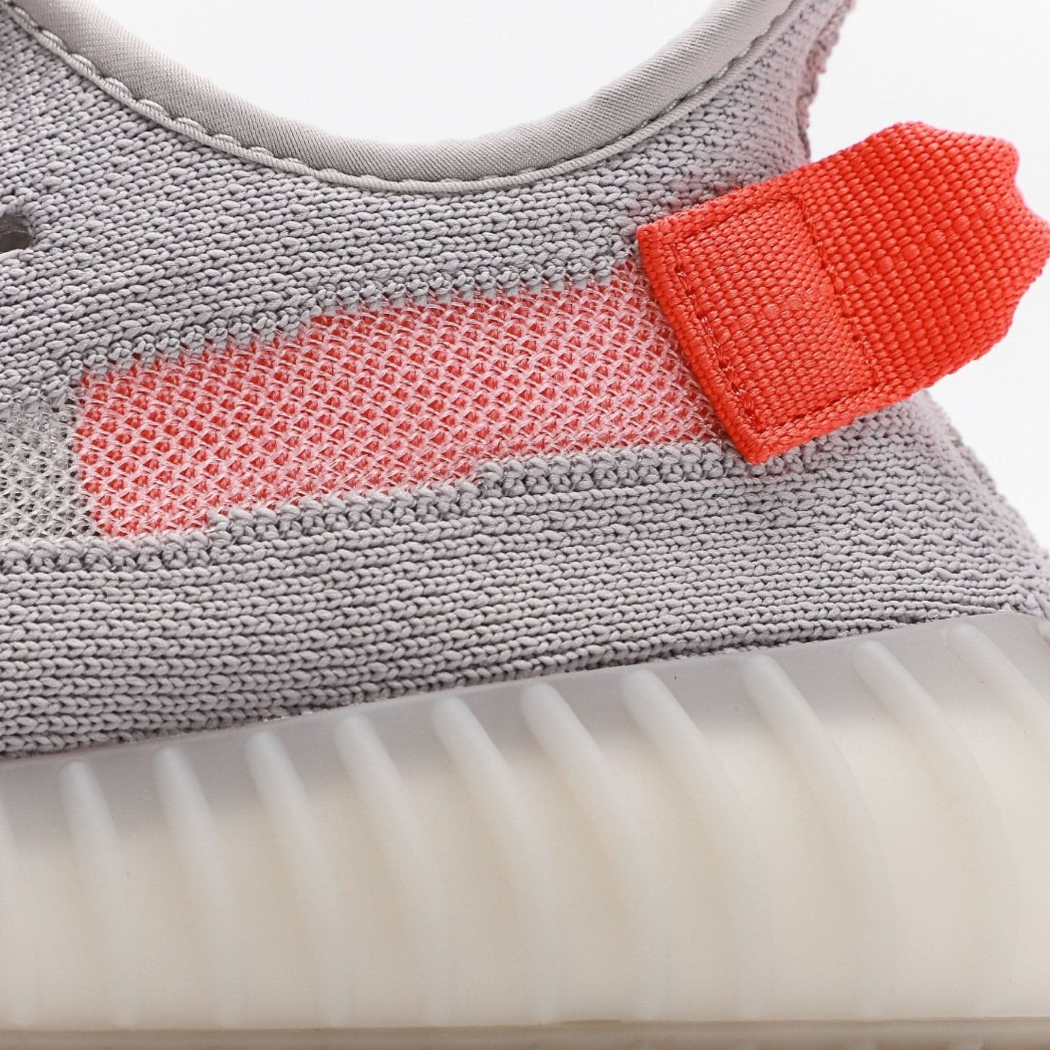 Feu arrière adidas Yeezy Boost 350 V2