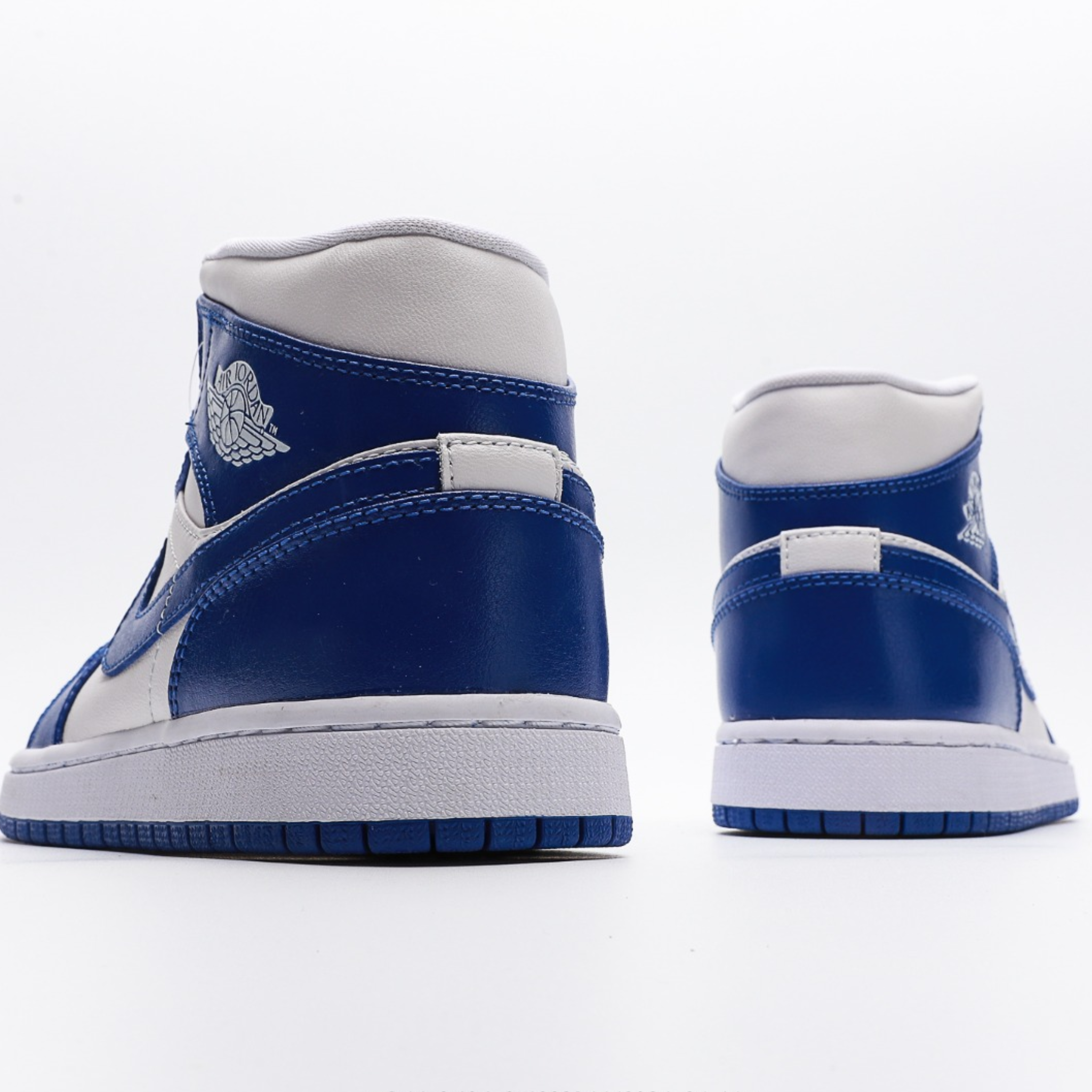 Wmns Air Jordan 1 Mid 'Blue-White'