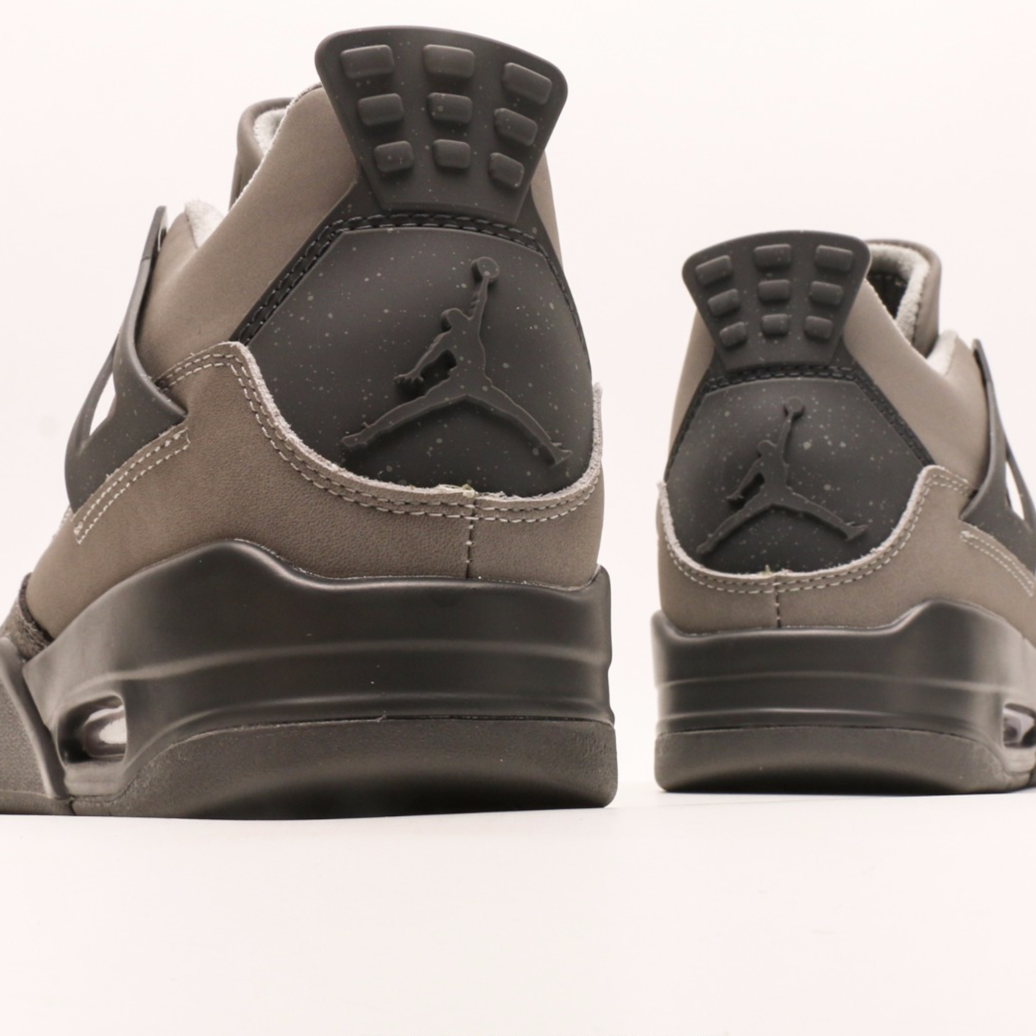 Air Jordan 4 Retro OG 'Wet Cement'
