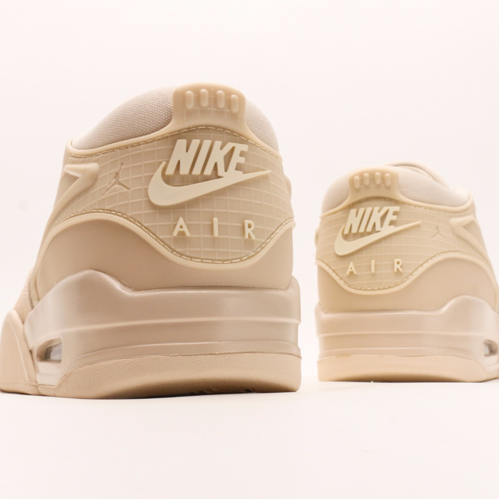 Air Jordan 4 Remastered Beige