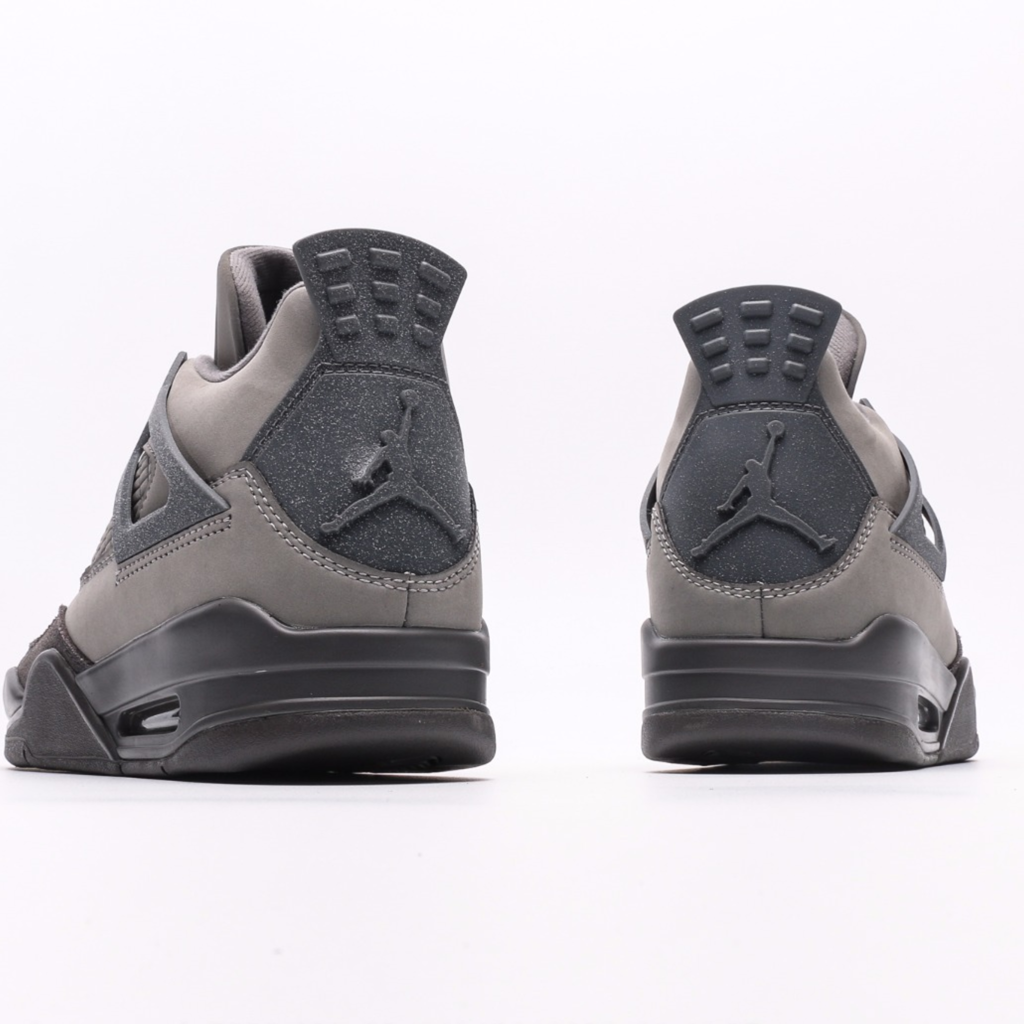 Air Jordan 4 Retro OG Smoke Grey