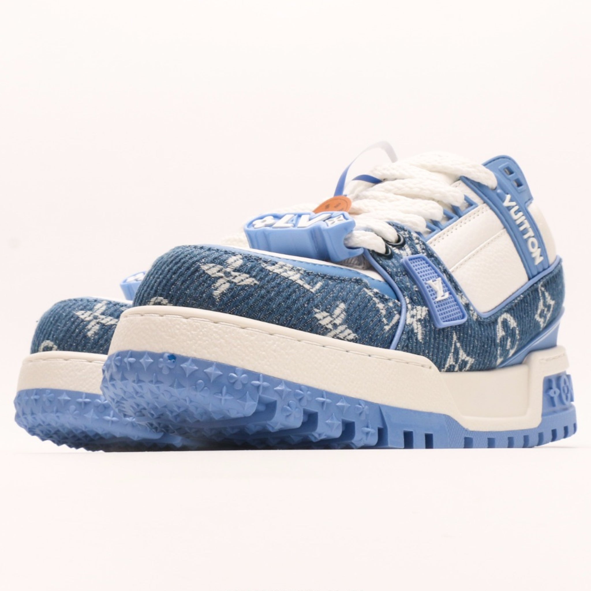 Louis Vuitton 'MAXI Blue'