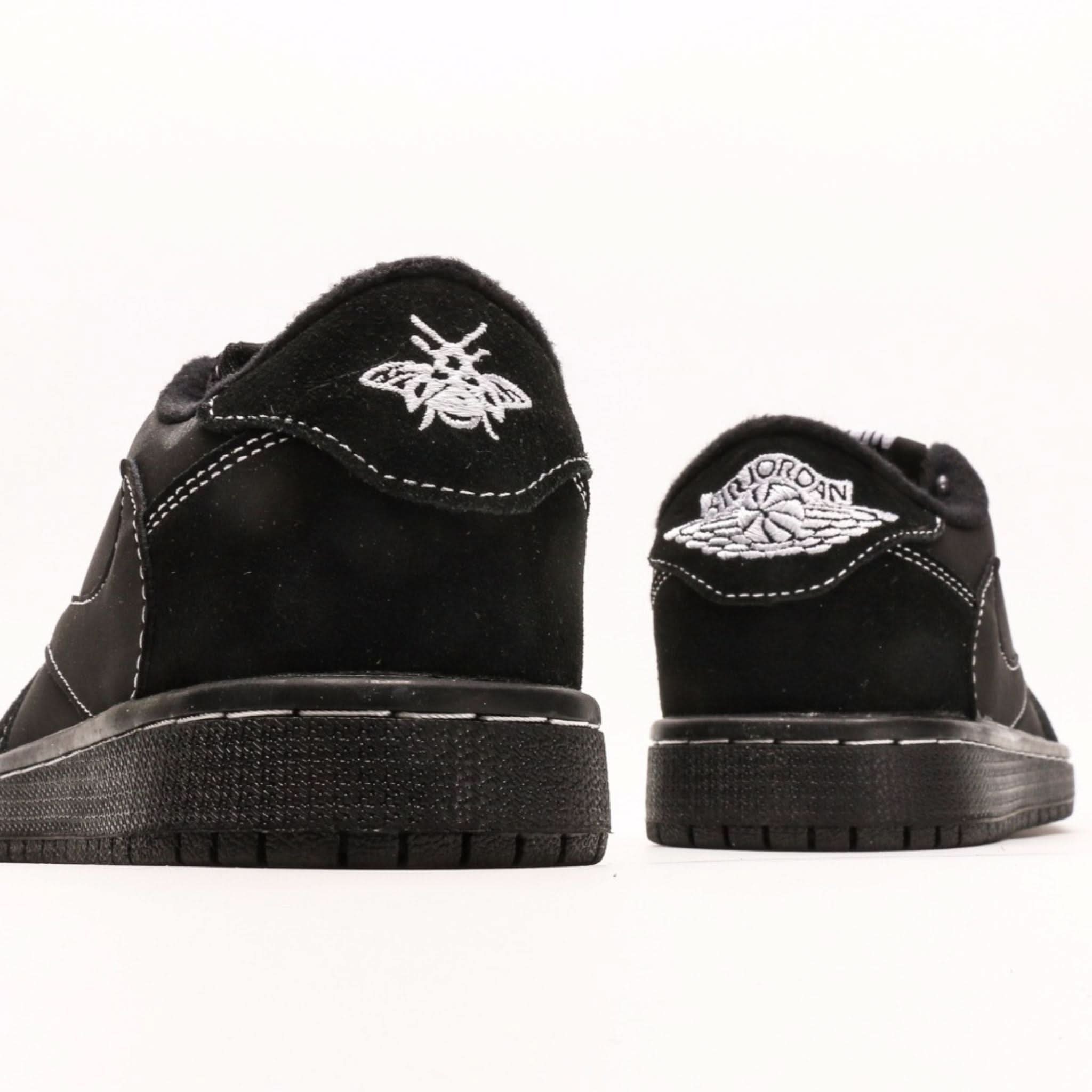 Travis Scott x Air Jordan 1 Black Phantom