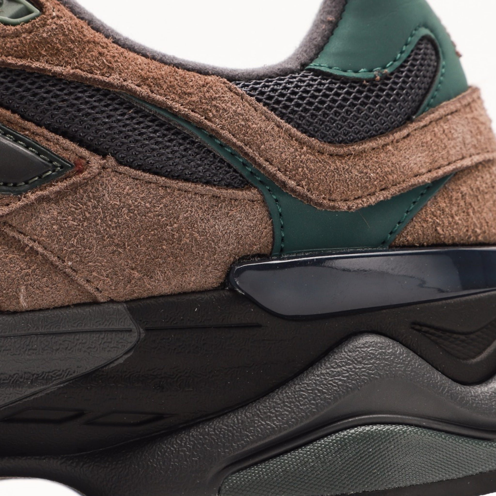 New Balance 9060 Beef and Broccoli