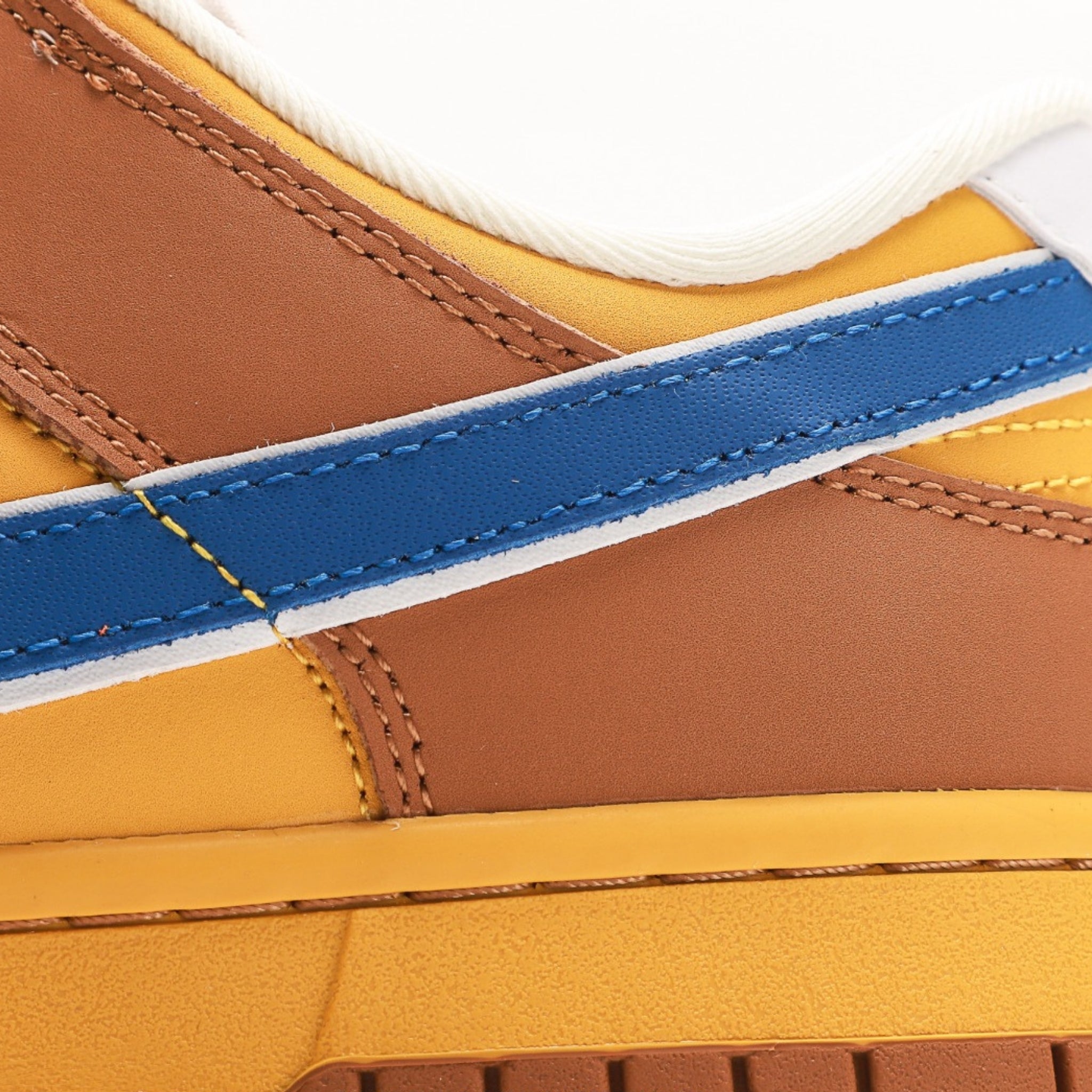 Nike Dunk Low Premium SB "New Castle"