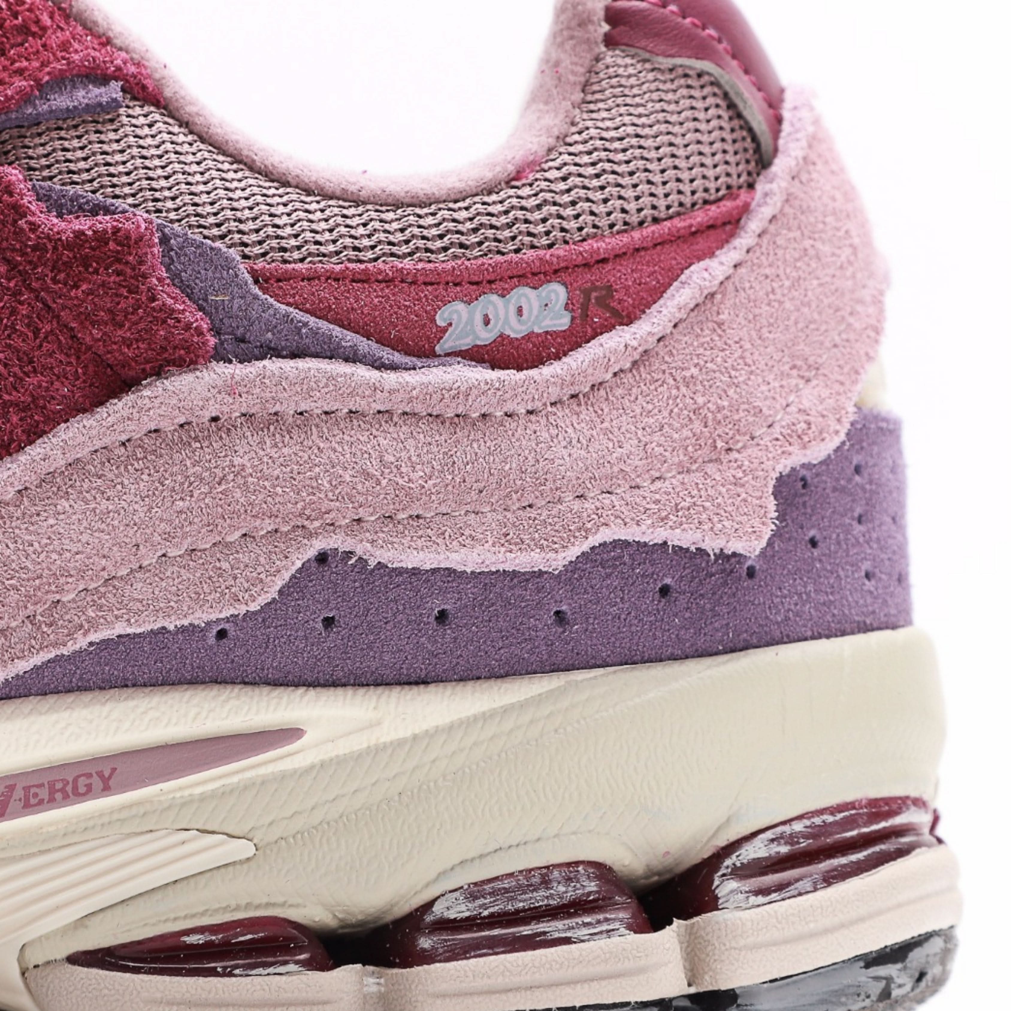 New Balance 2002R "Protection Pack - Violet"