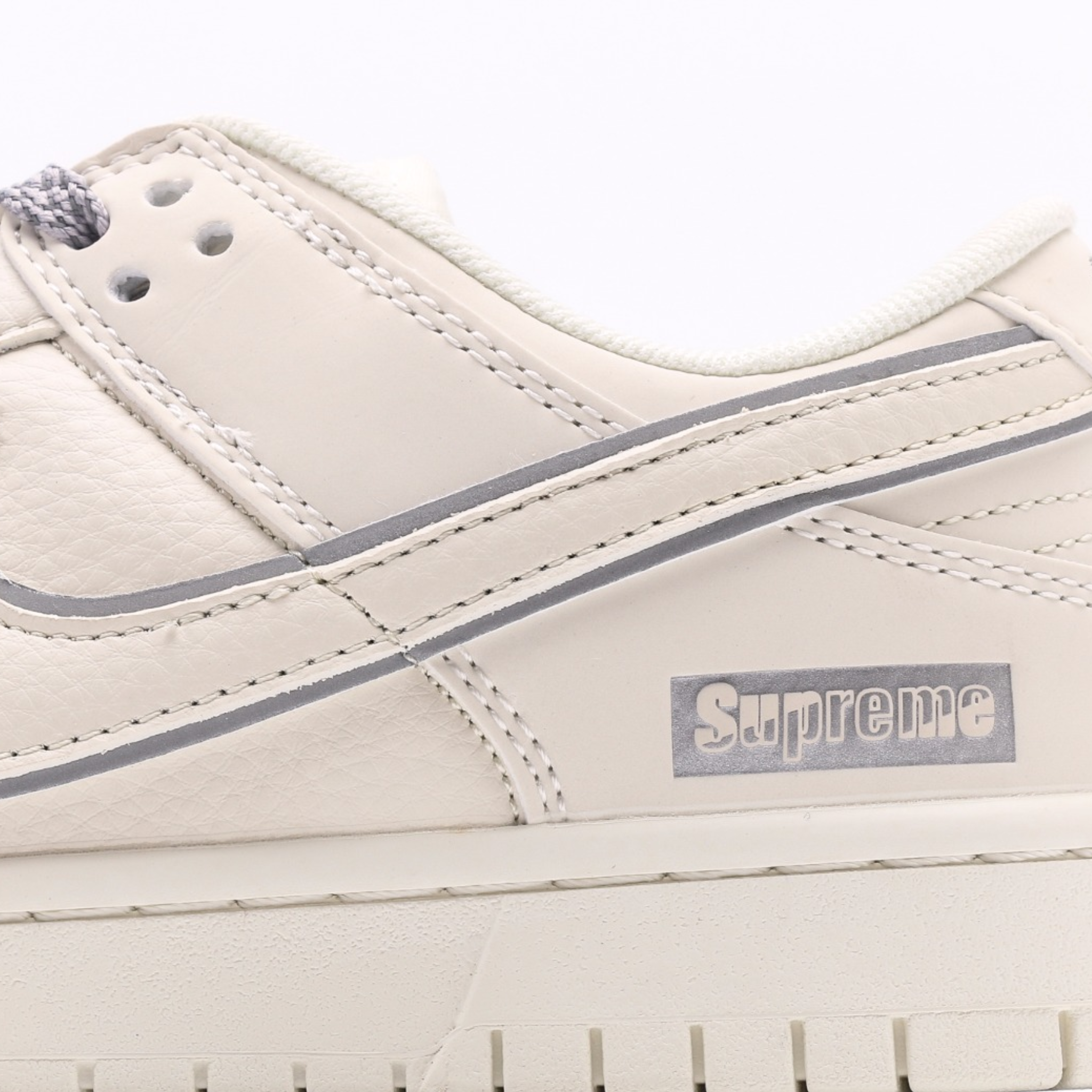 Supreme x Nike SB Dunk Low Grey Off White