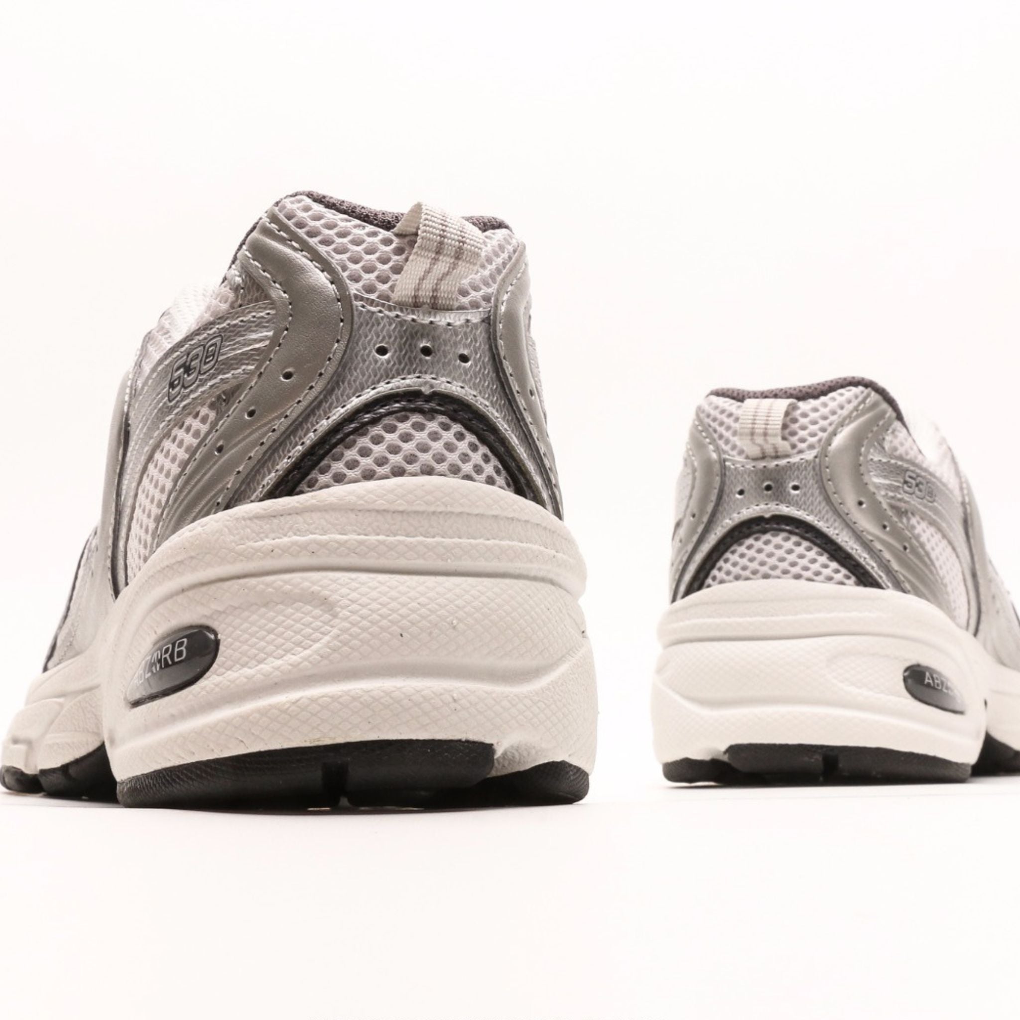 New Balance 530 "Metallic Gray"