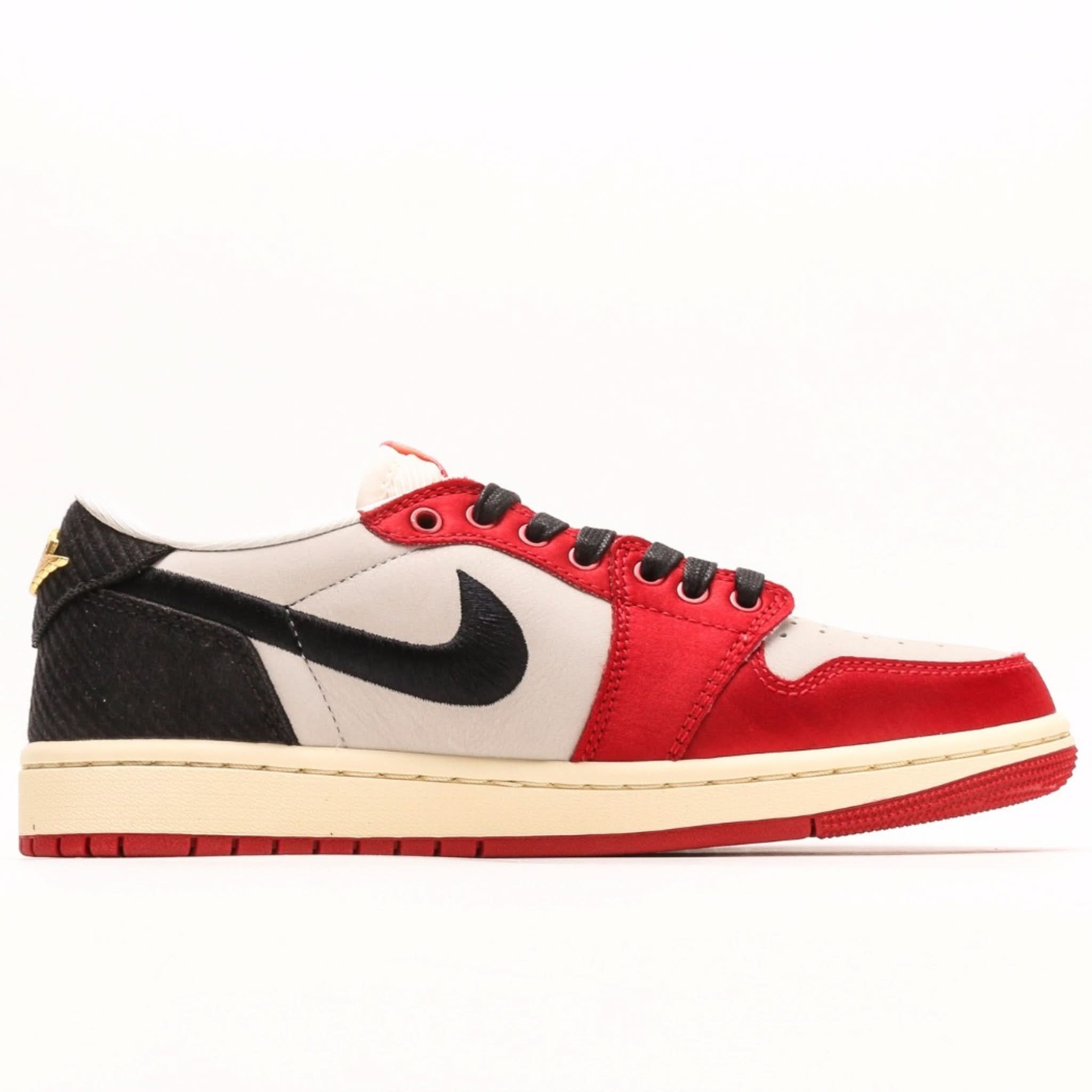 Nike Air Jordan 1 Retro Low OG Trophy Room Away