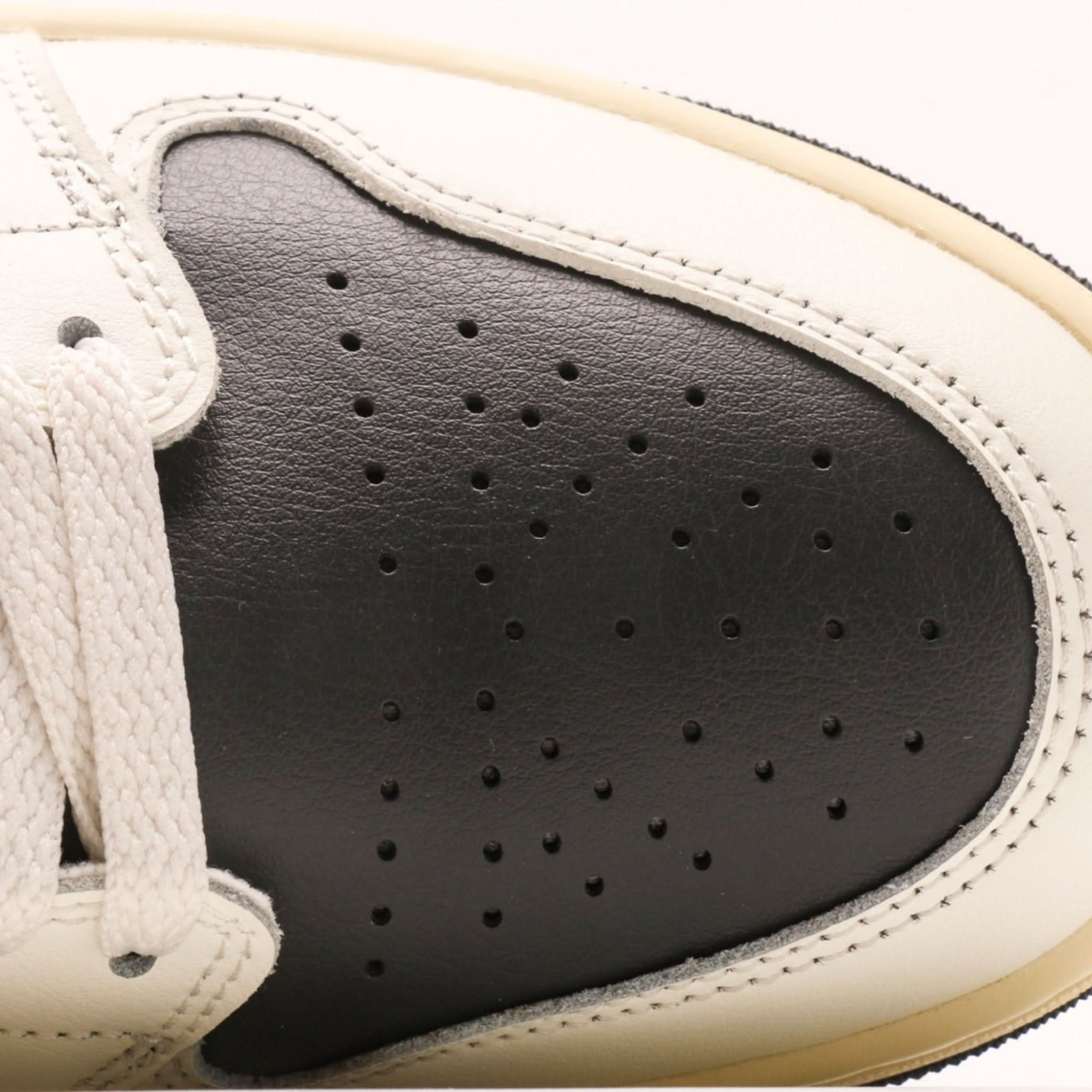 Air Jordan 1 Low SE Jade Smoke