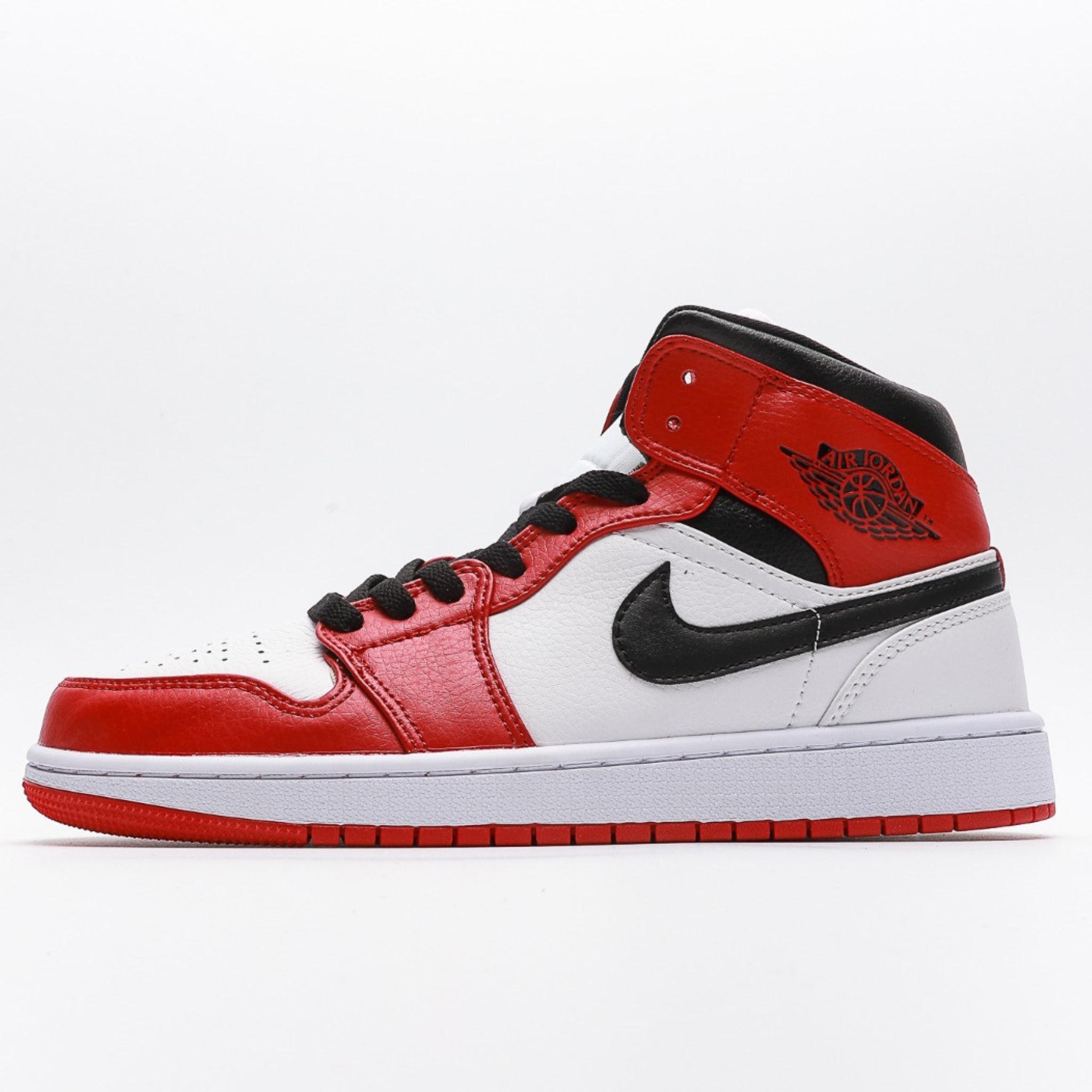 Nike Air Jordan 1 Mid Chicago
