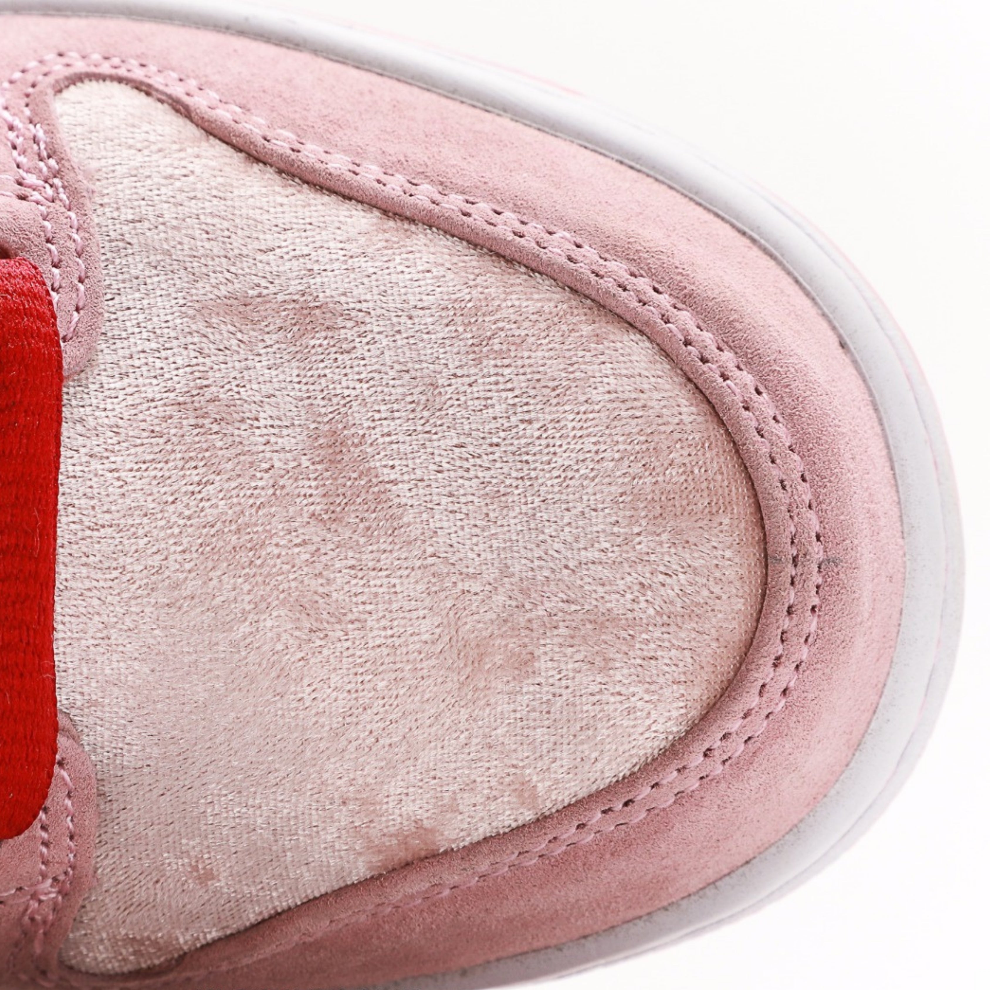 Nike SB Dunk Low StrangeLove Skateboards