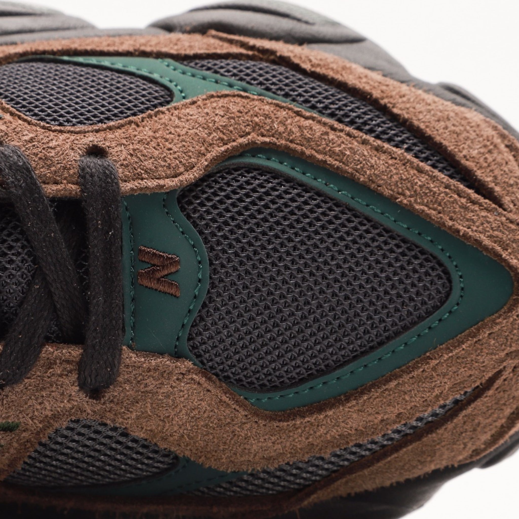 New Balance 9060 Beef and Broccoli