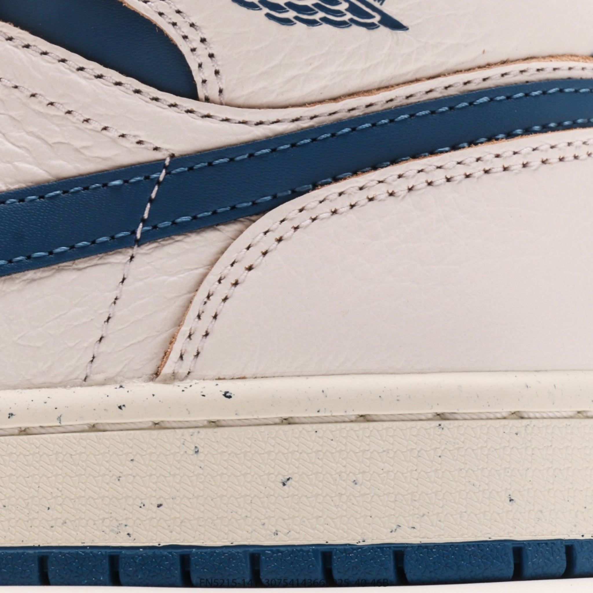 Air Jordan 1 Mid SE 'White-Blue'